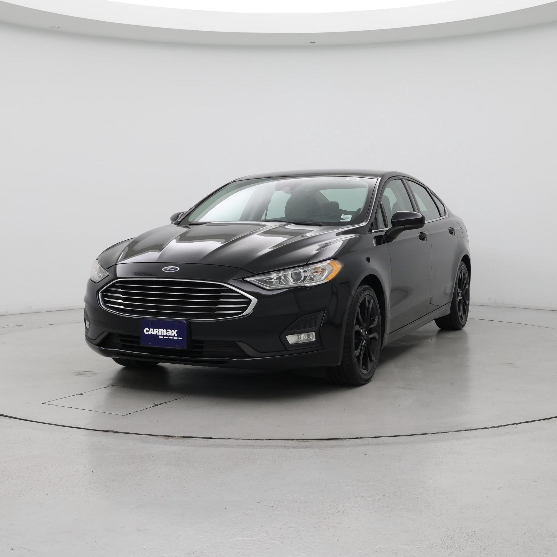 Thumbnail: 2019 Ford Fusion - 4