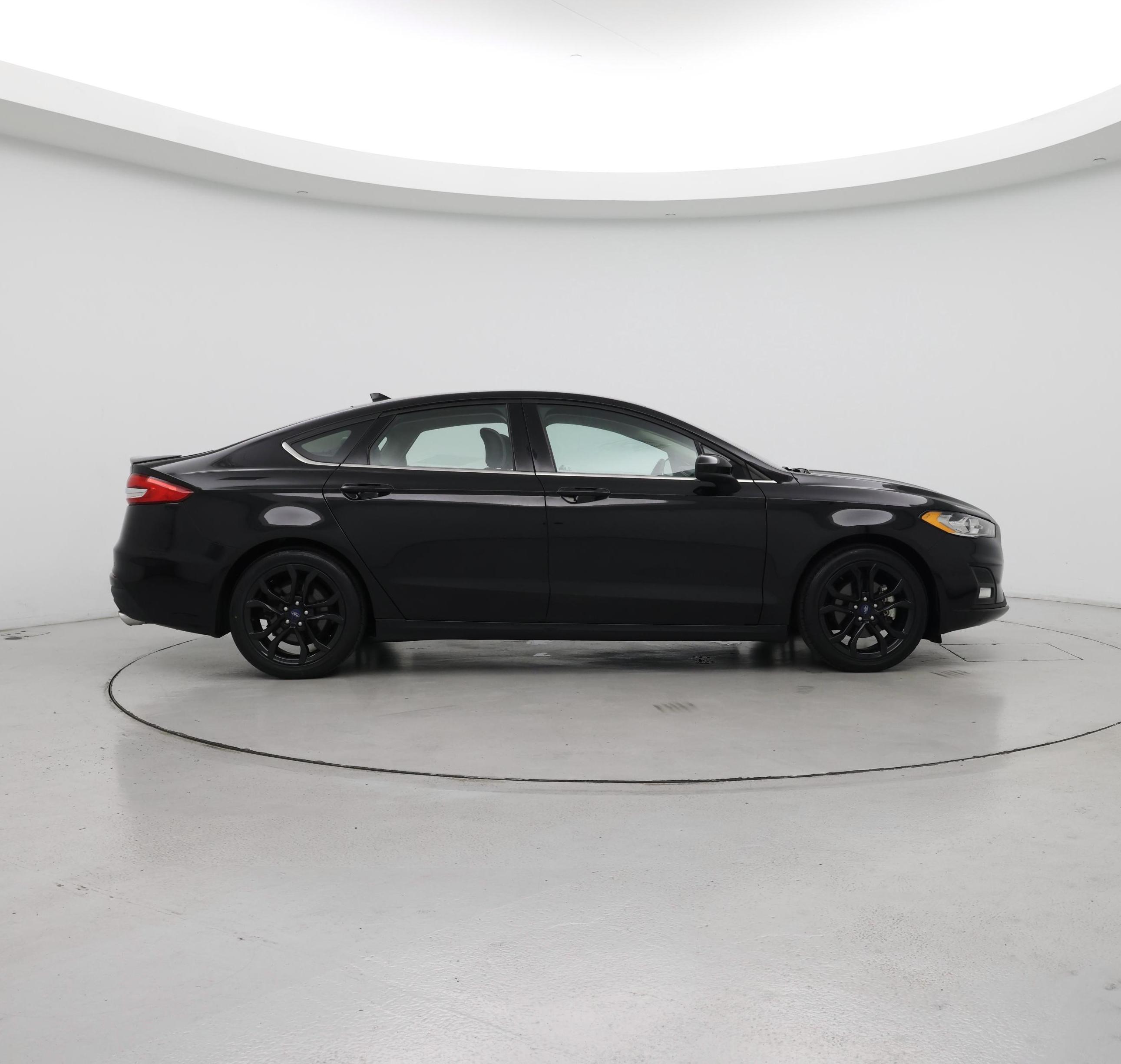Thumbnail: 2019 Ford Fusion - 7