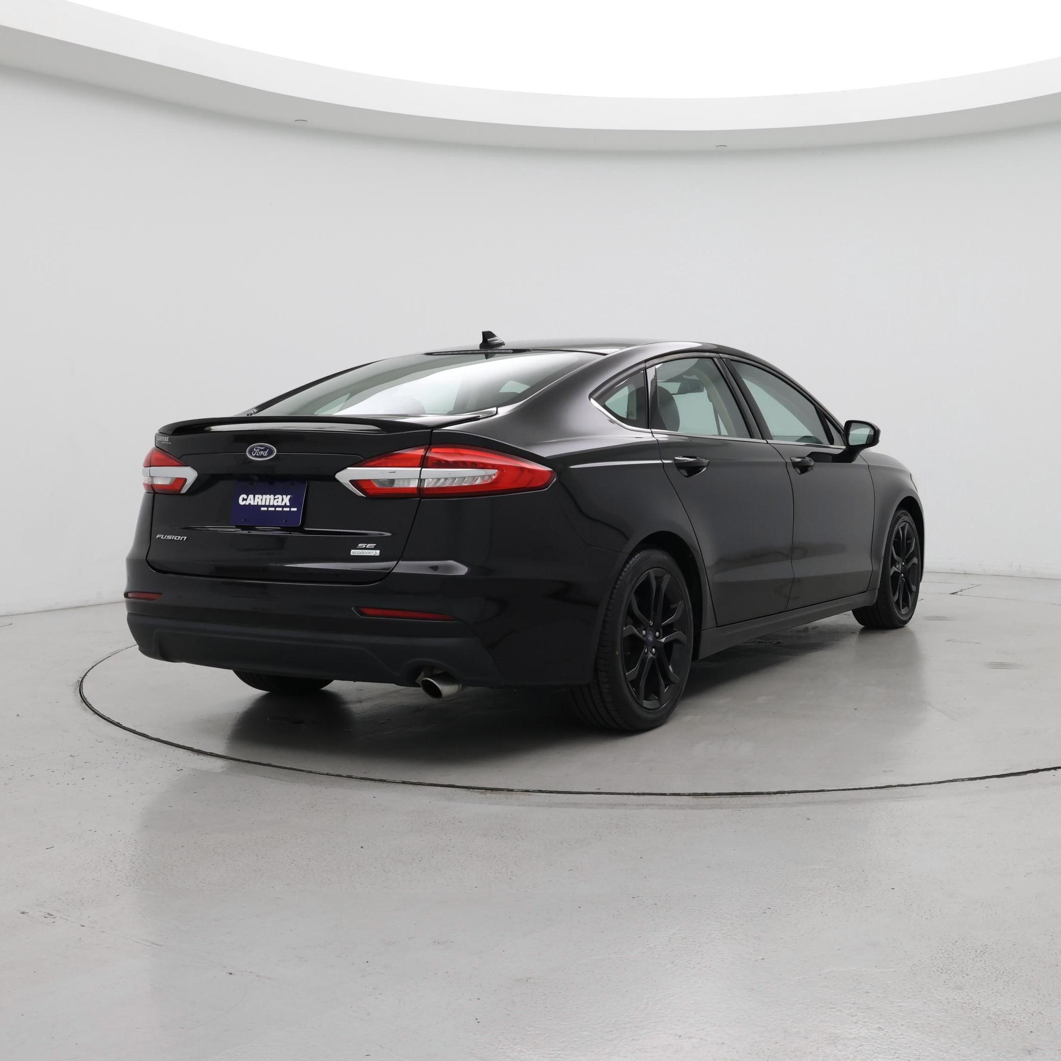 Thumbnail: 2019 Ford Fusion - 8