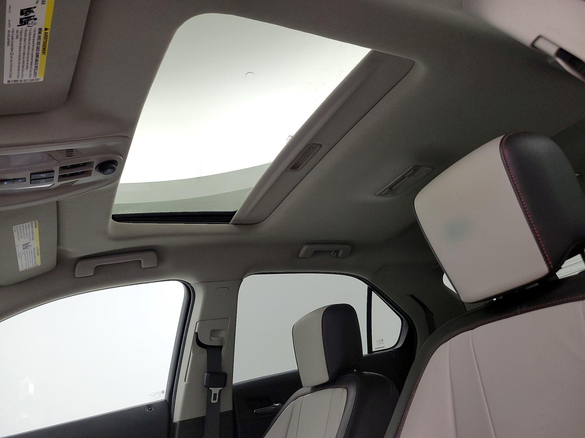 Thumbnail: 2015 Chevrolet Equinox - 19