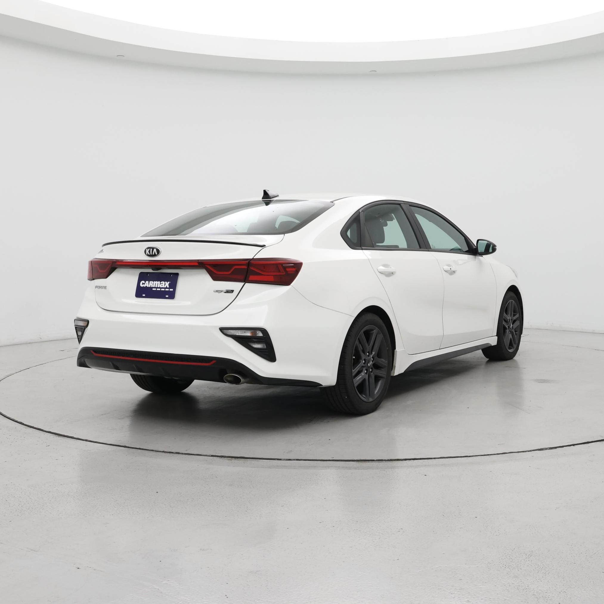 Thumbnail: 2021 Kia Forte - 8