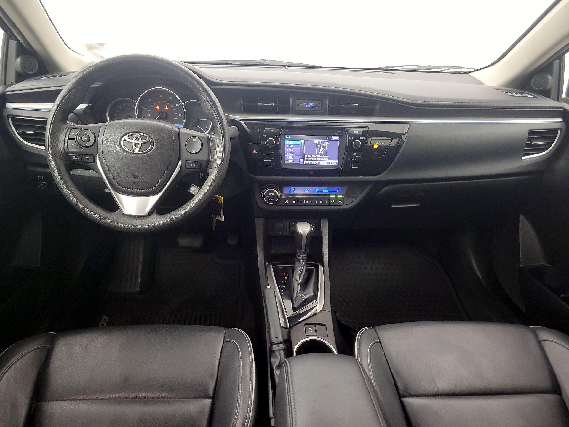Thumbnail: 2014 Toyota Corolla - 9