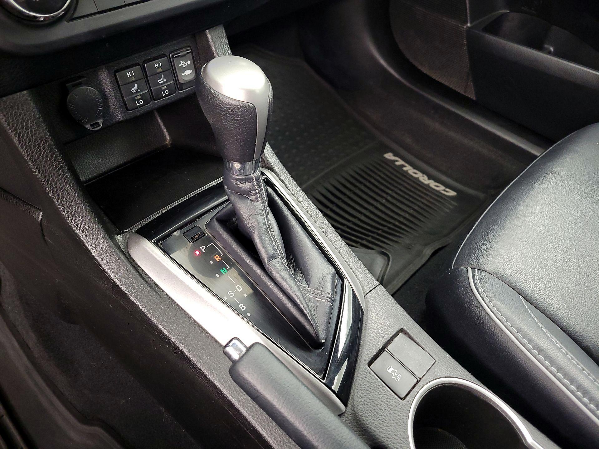 Thumbnail: 2014 Toyota Corolla - 17