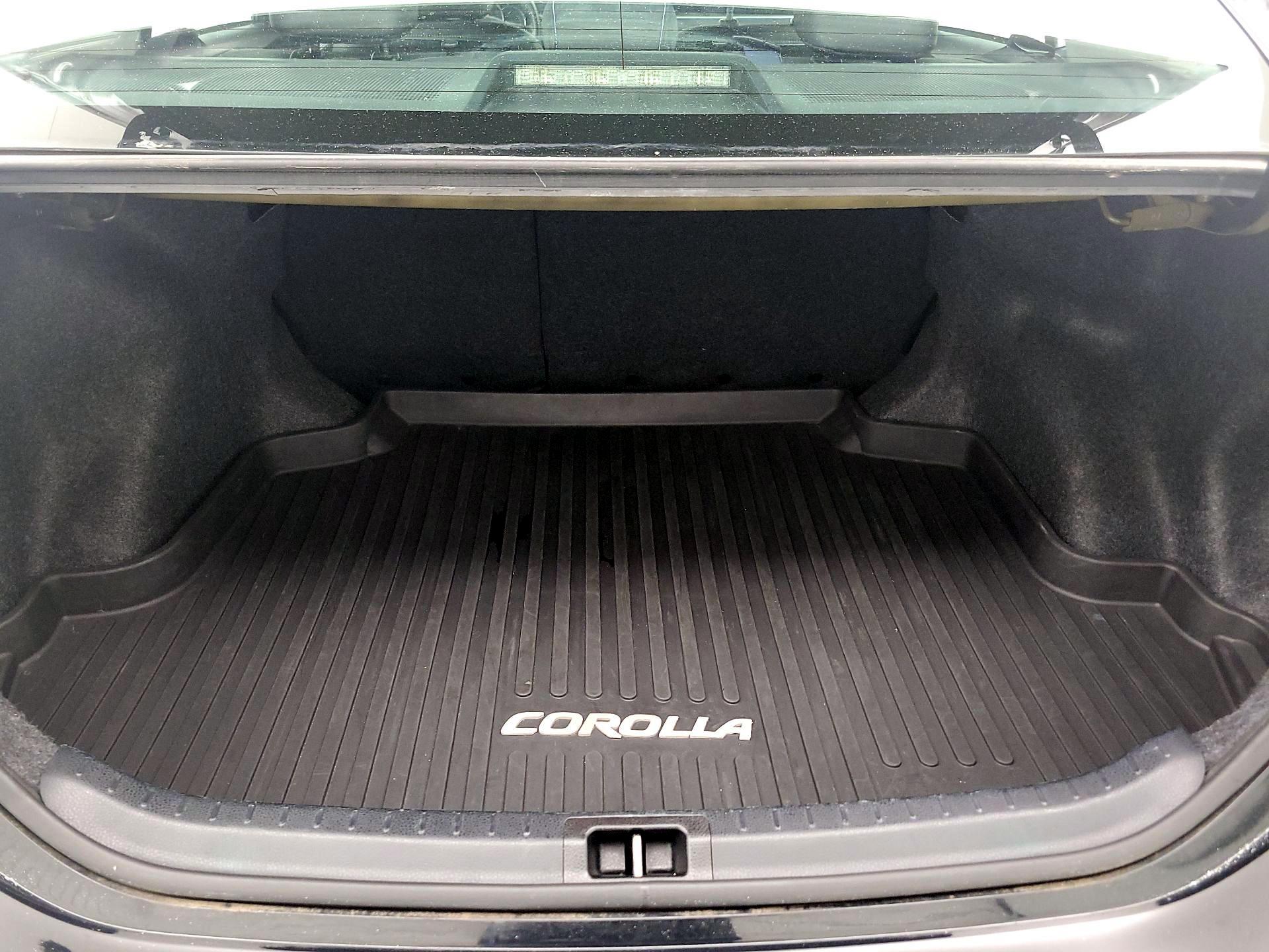 Thumbnail: 2014 Toyota Corolla - 20