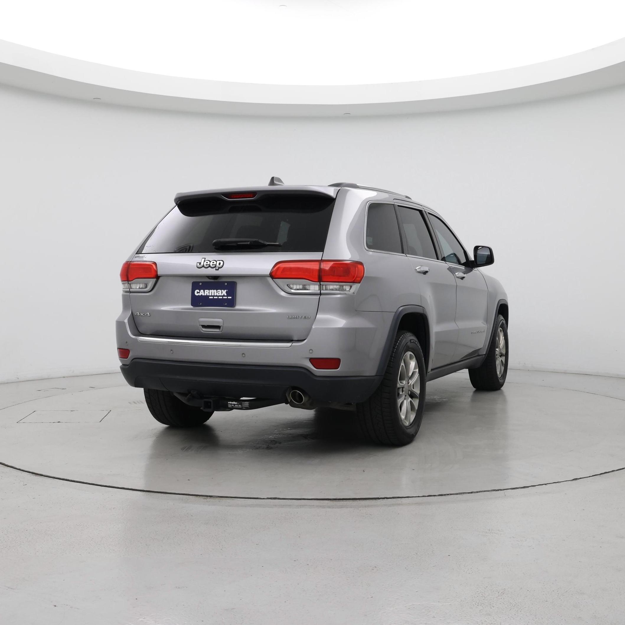 Thumbnail: 2015 Jeep Grand Cherokee - 8