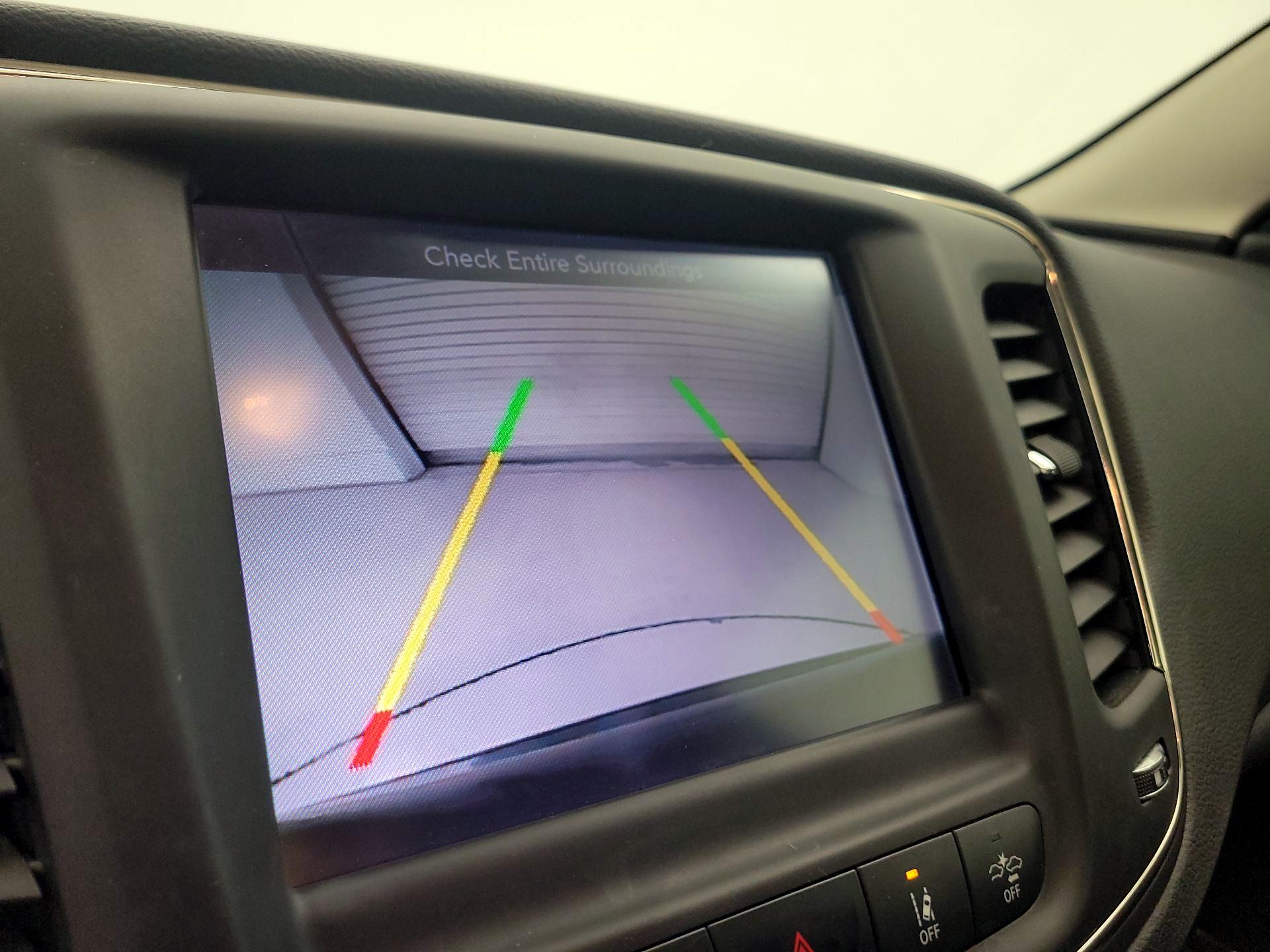 Thumbnail: 2015 Chrysler 200 - 15