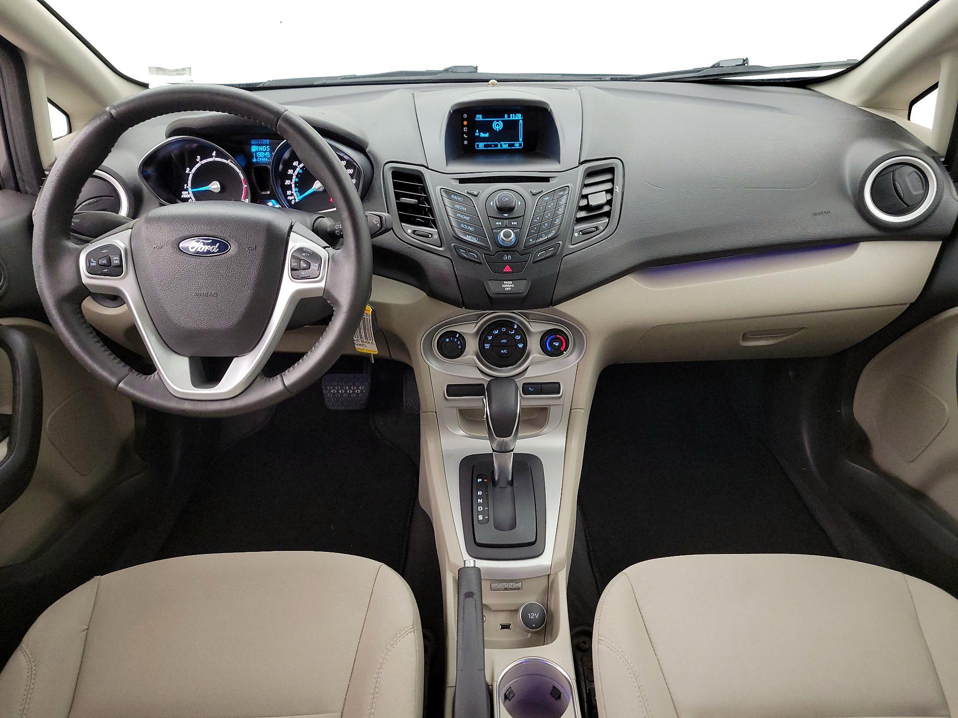 Thumbnail: 2015 Ford Fiesta - 9