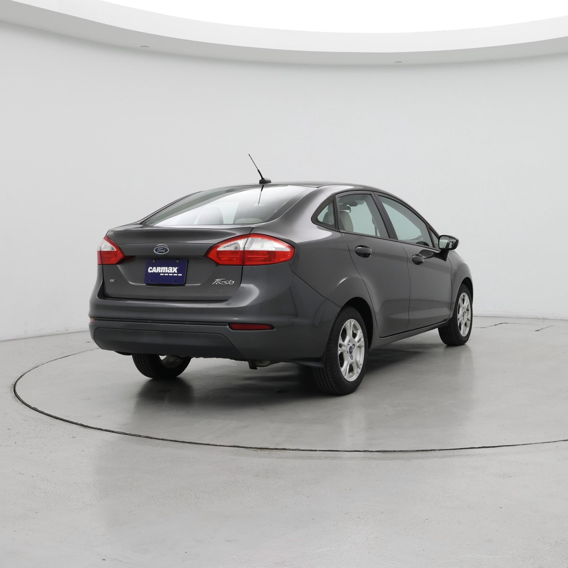 Thumbnail: 2015 Ford Fiesta - 8