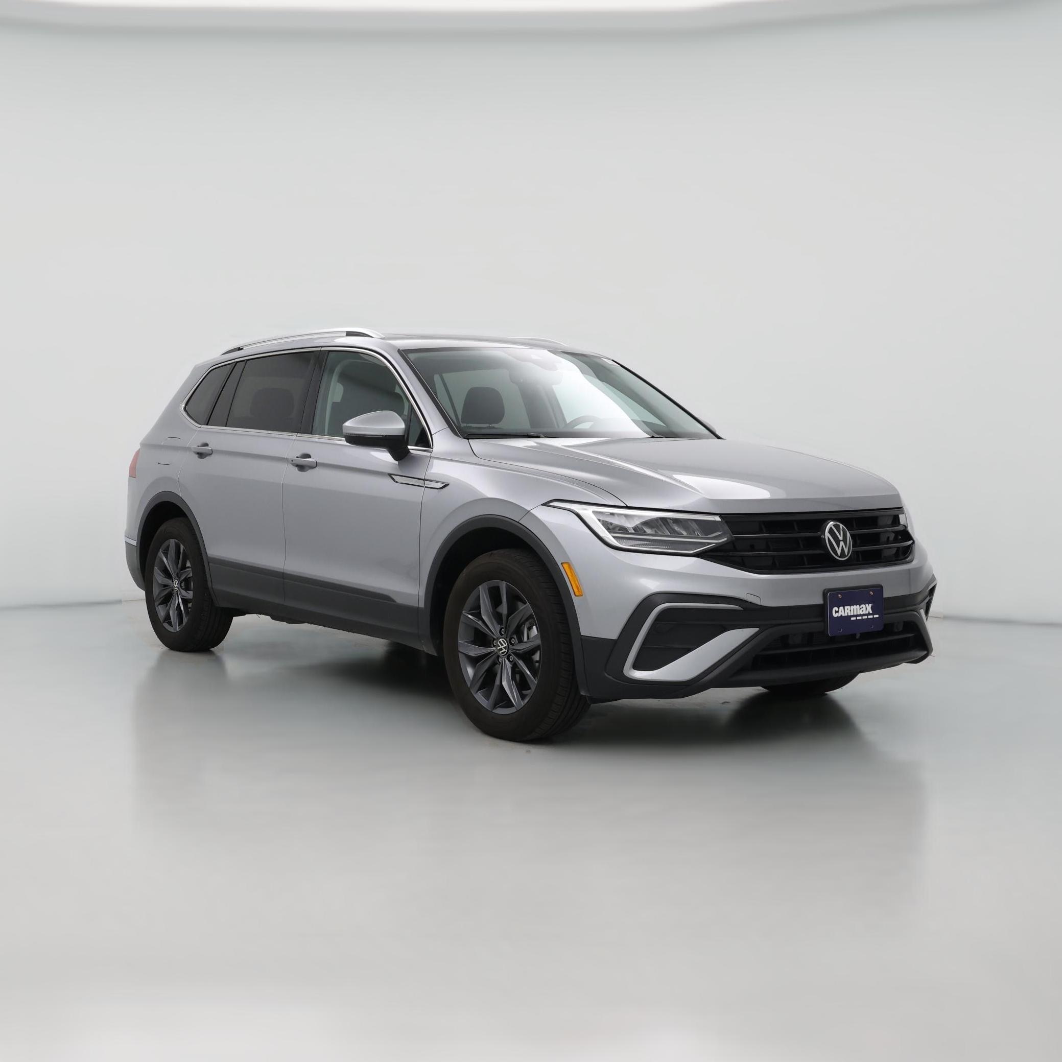 Thumbnail: 2024 Volkswagen Tiguan - 1