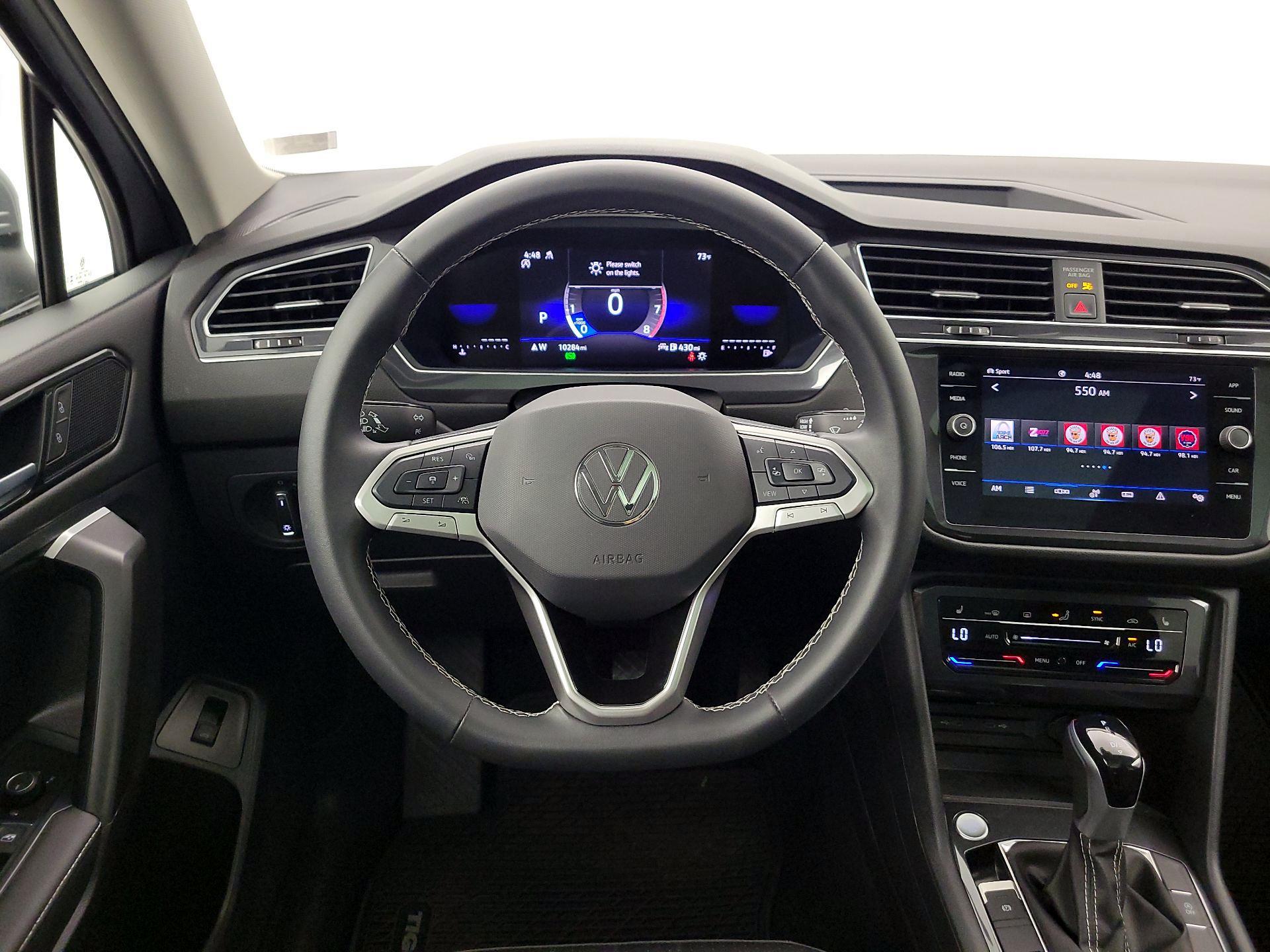Thumbnail: 2024 Volkswagen Tiguan - 10