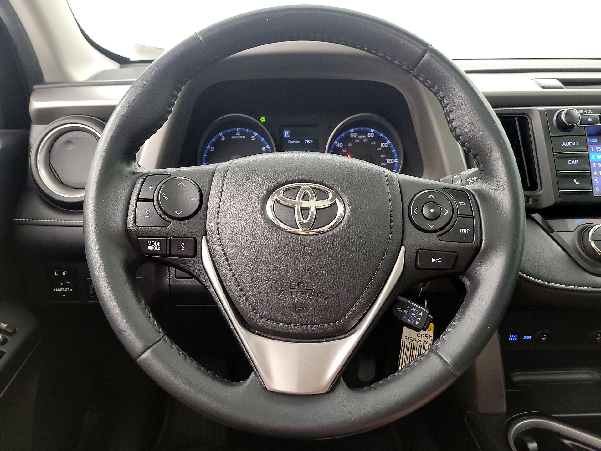 Thumbnail: 2018 Toyota RAV4 - 10