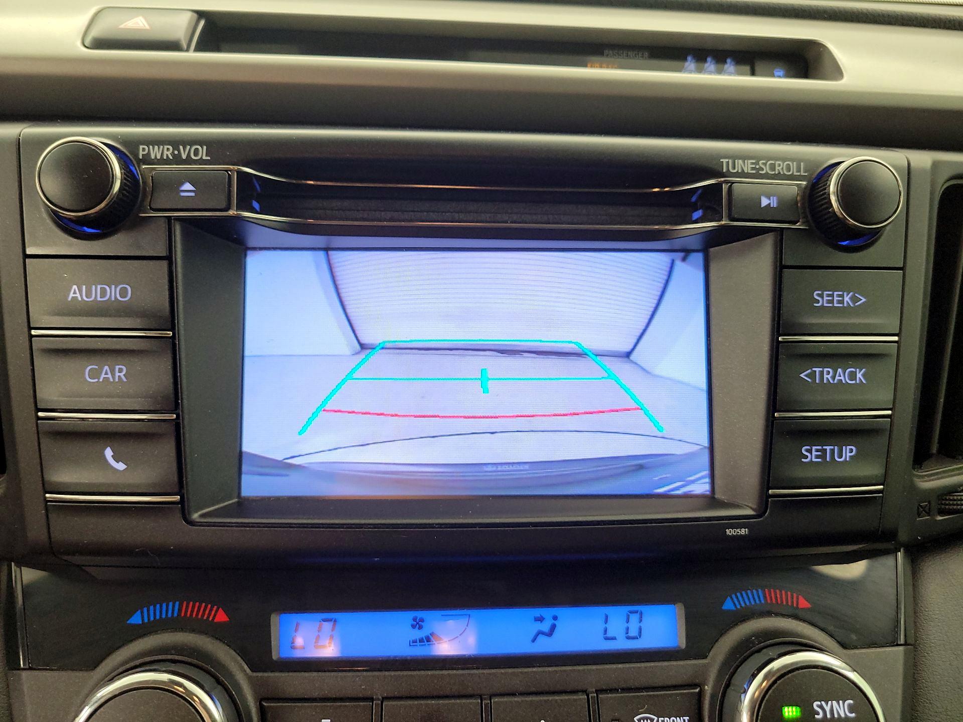 Thumbnail: 2018 Toyota RAV4 - 14