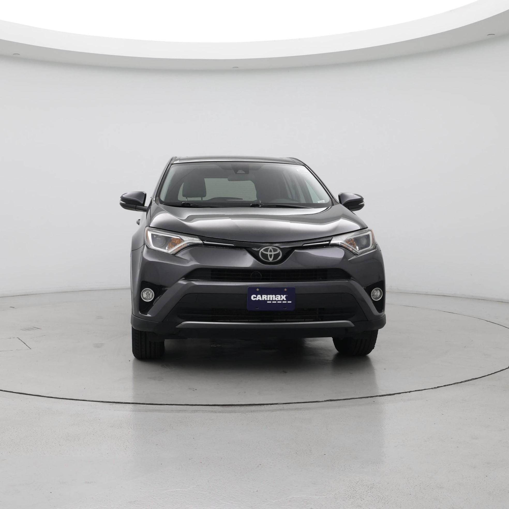 Thumbnail: 2018 Toyota RAV4 - 5