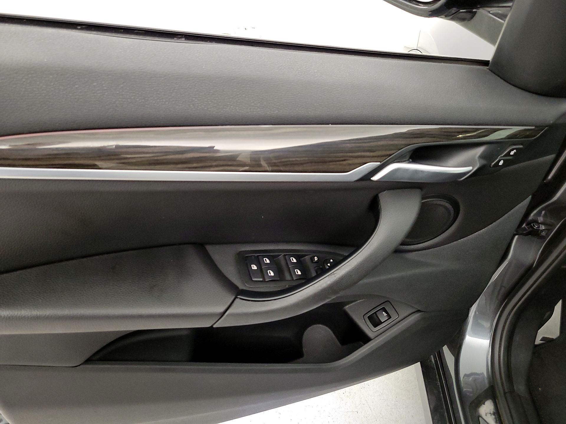 Thumbnail: 2018 BMW X1 - 12