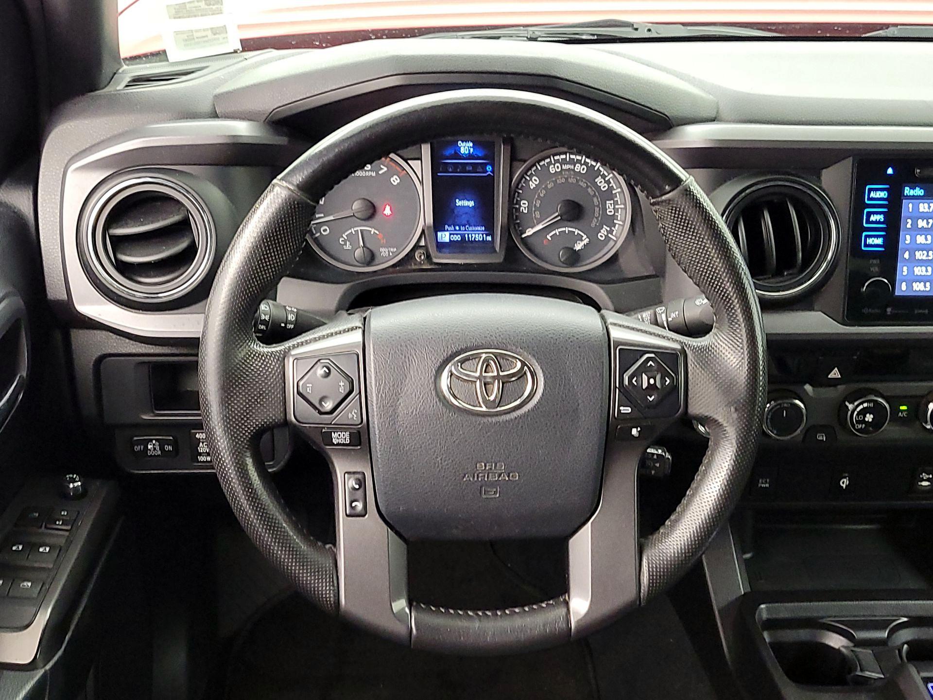 Thumbnail: 2016 Toyota Tacoma - 10