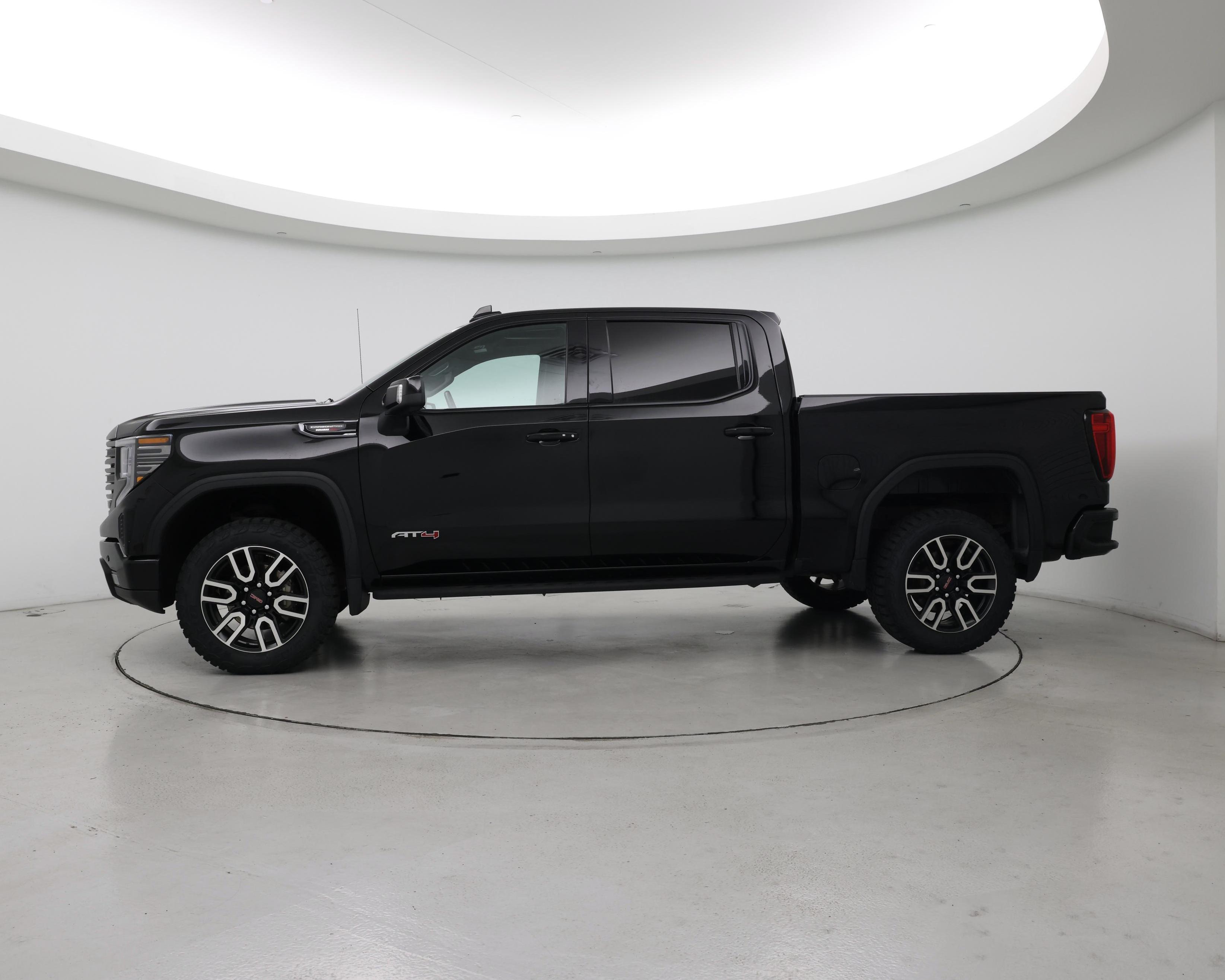 Thumbnail: 2023 GMC Sierra 1500 - 3