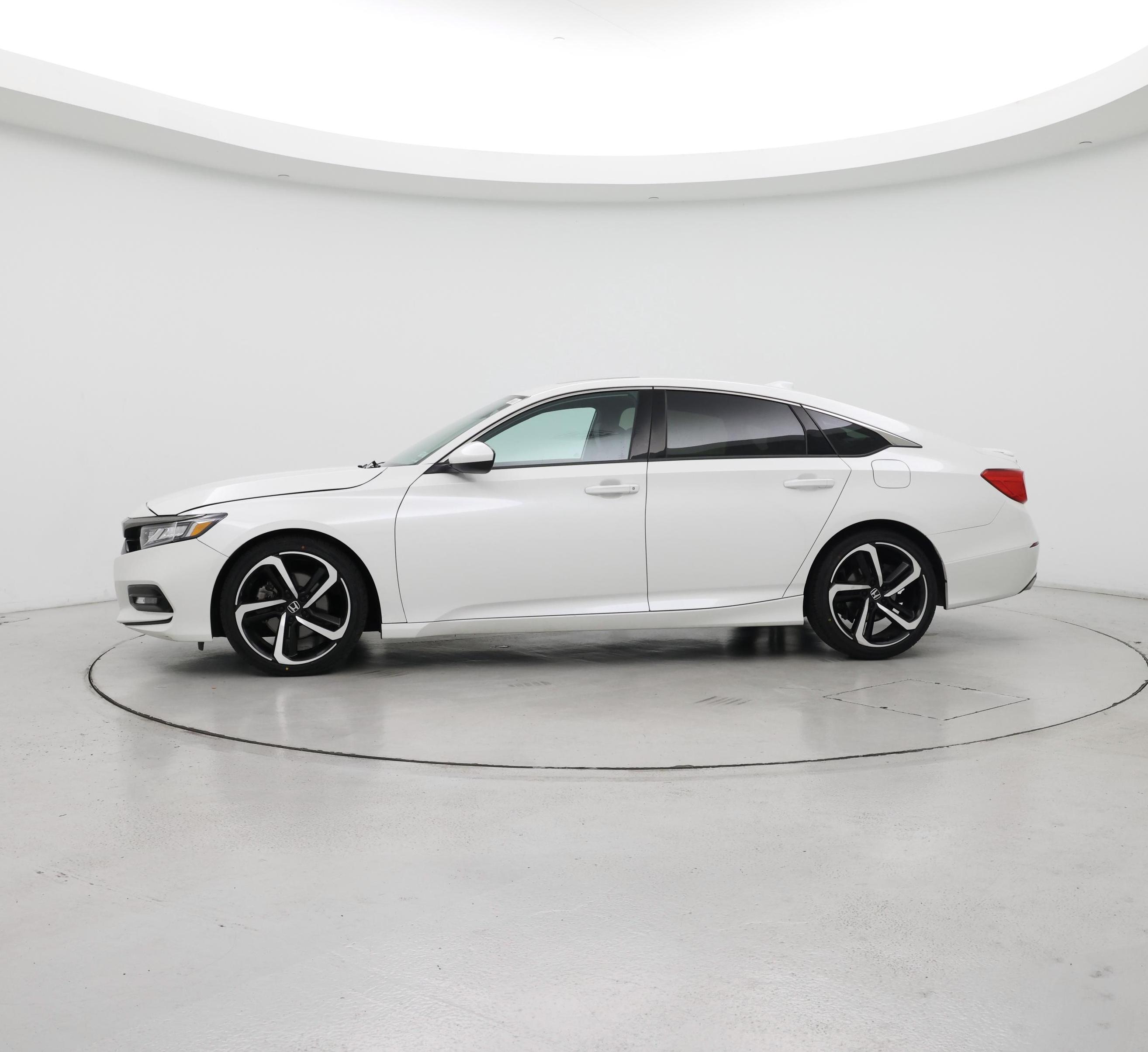Thumbnail: 2018 Honda Accord - 3