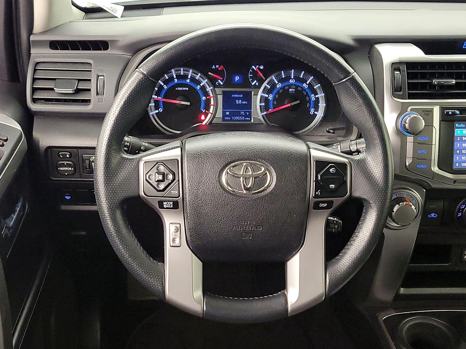 Thumbnail: 2016 Toyota 4Runner - 10