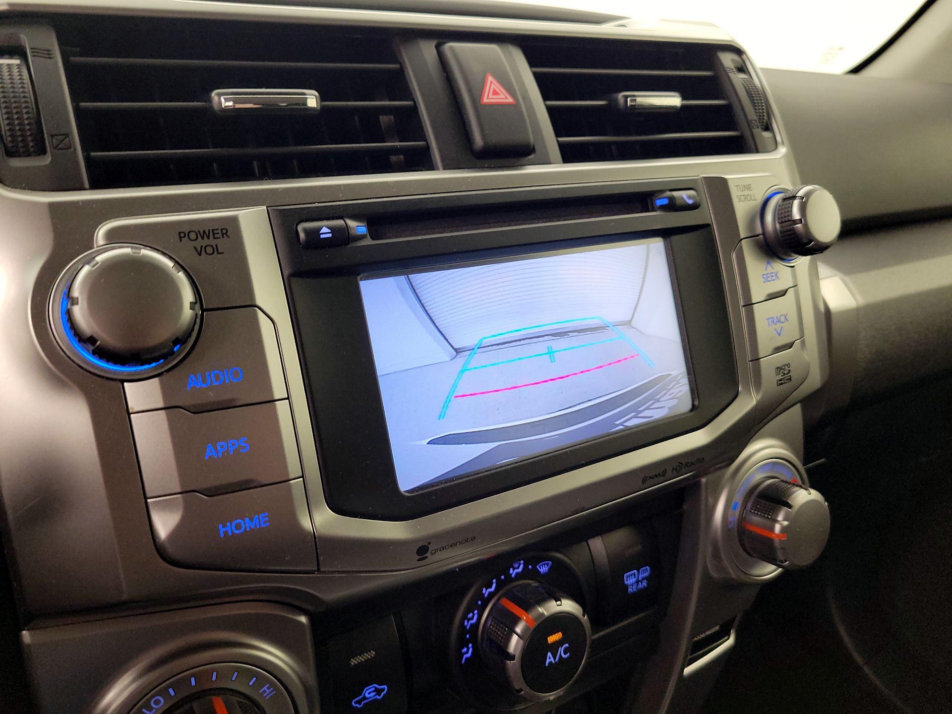 Thumbnail: 2016 Toyota 4Runner - 14