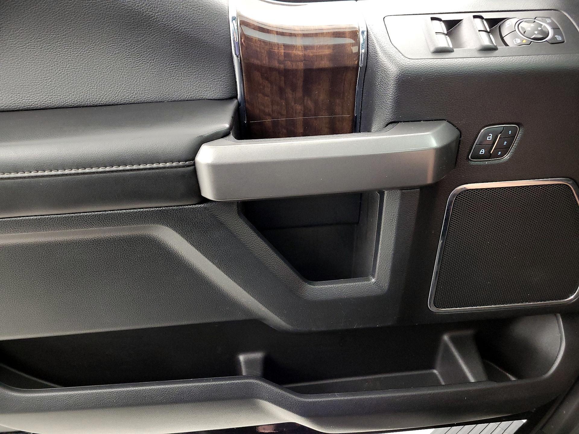Thumbnail: 2016 Ford F-150 - 12