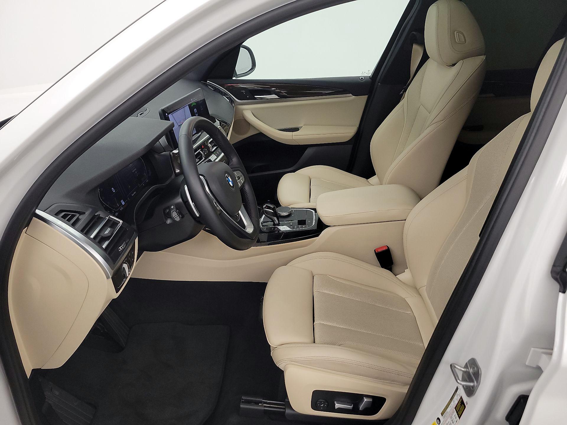 Thumbnail: 2022 BMW X3 - 11