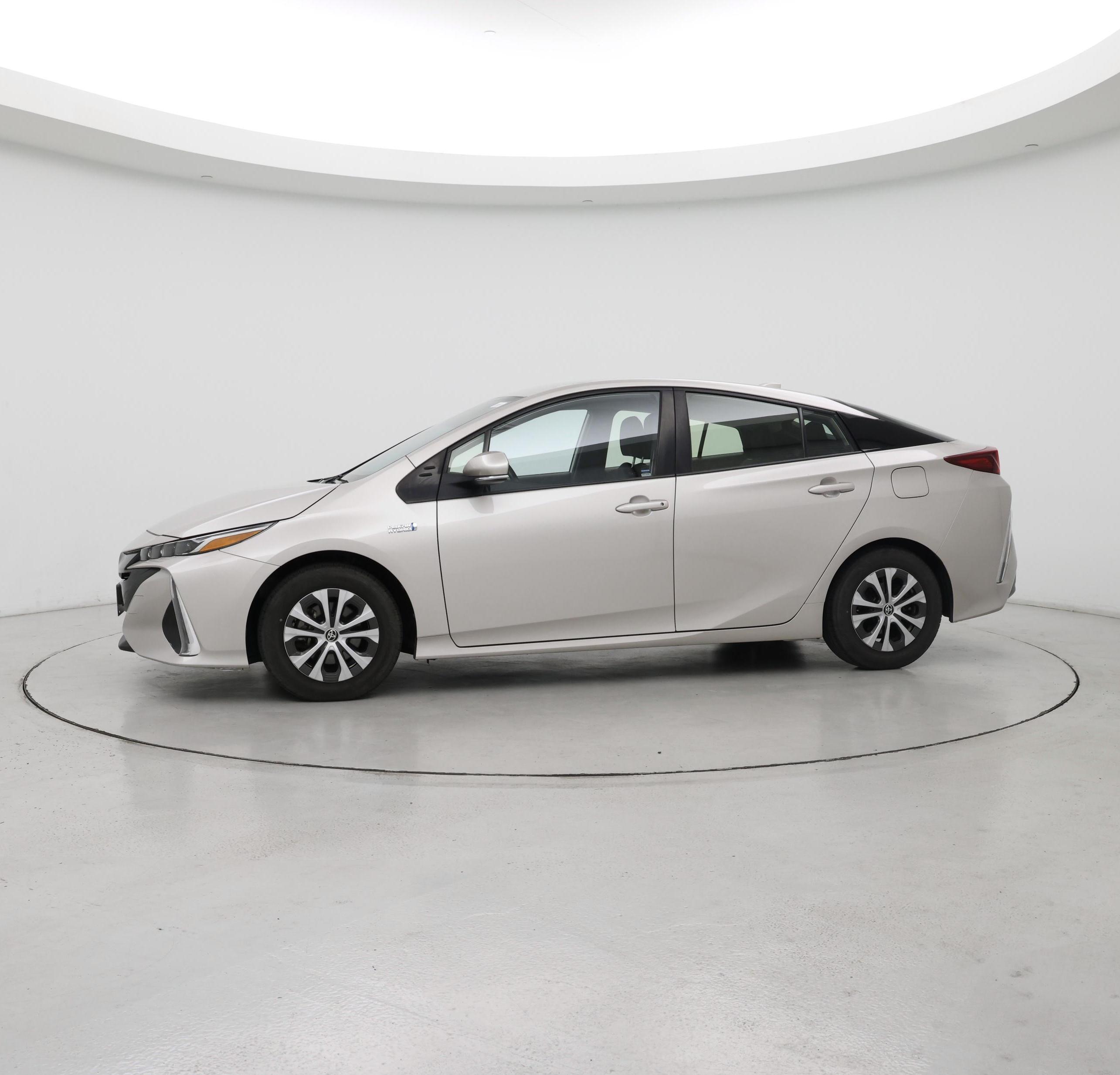 Thumbnail: 2022 Toyota Prius Prime - 3