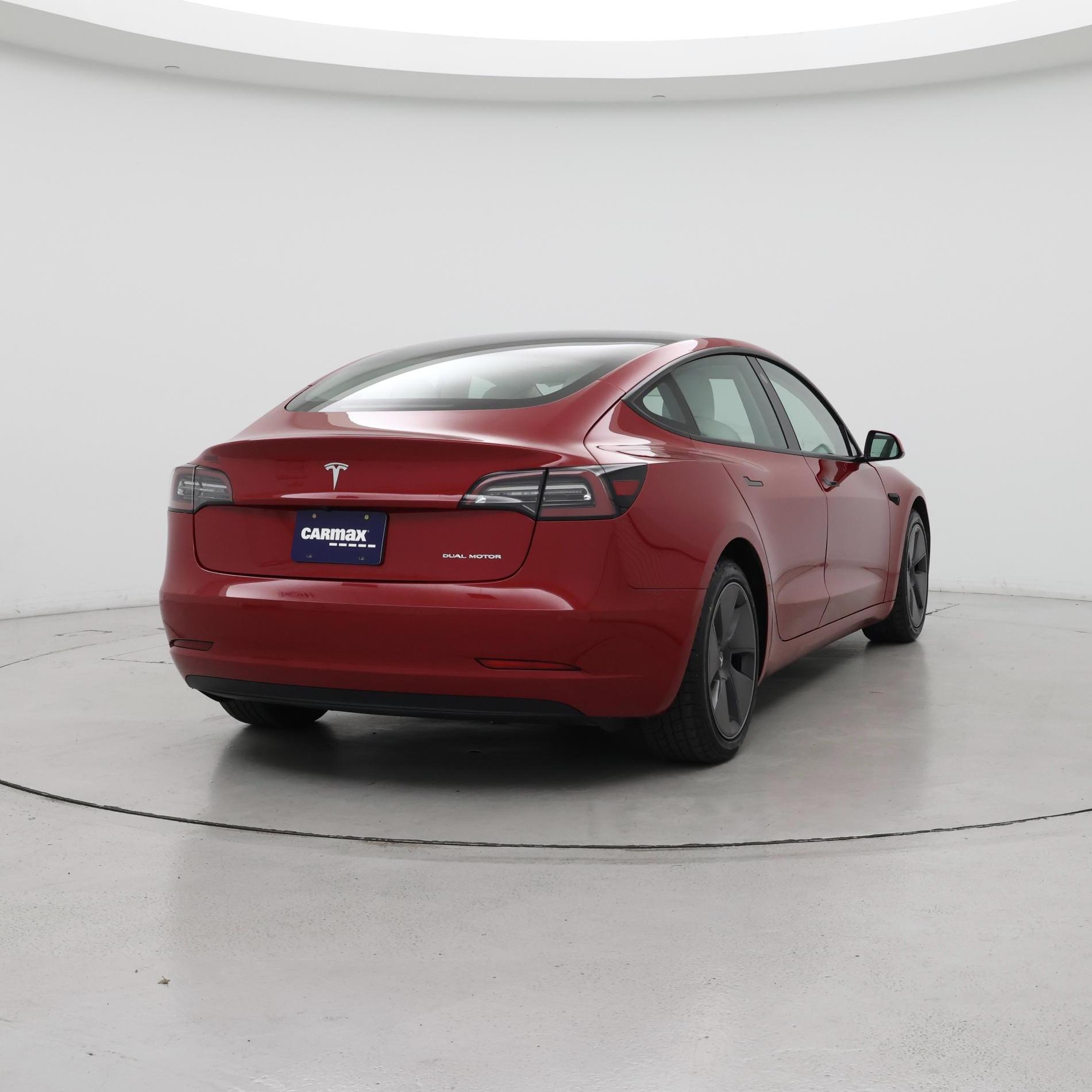 Thumbnail: 2021 Tesla Model 3 - 8