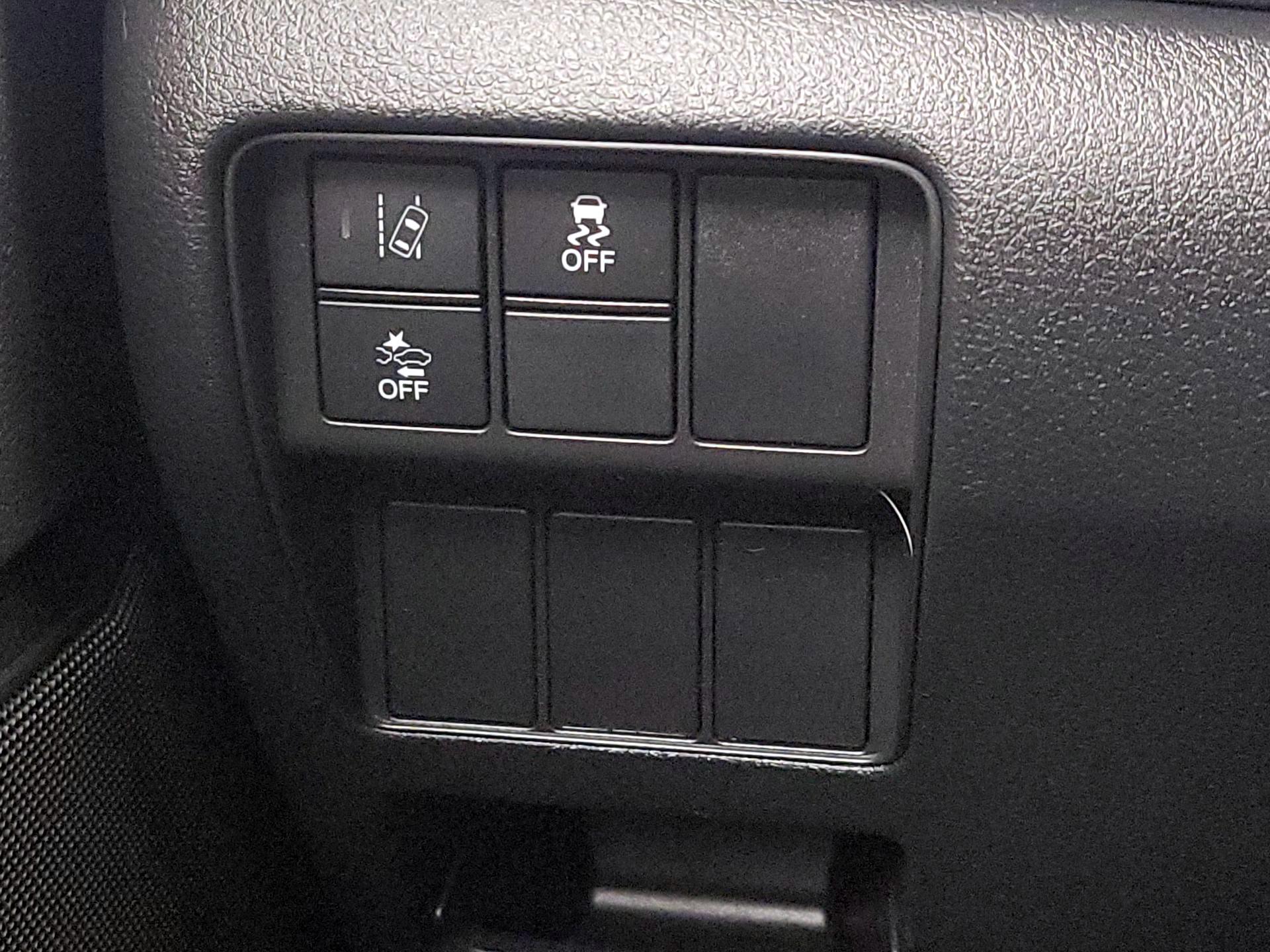 Thumbnail: 2018 Honda CR-V - 13