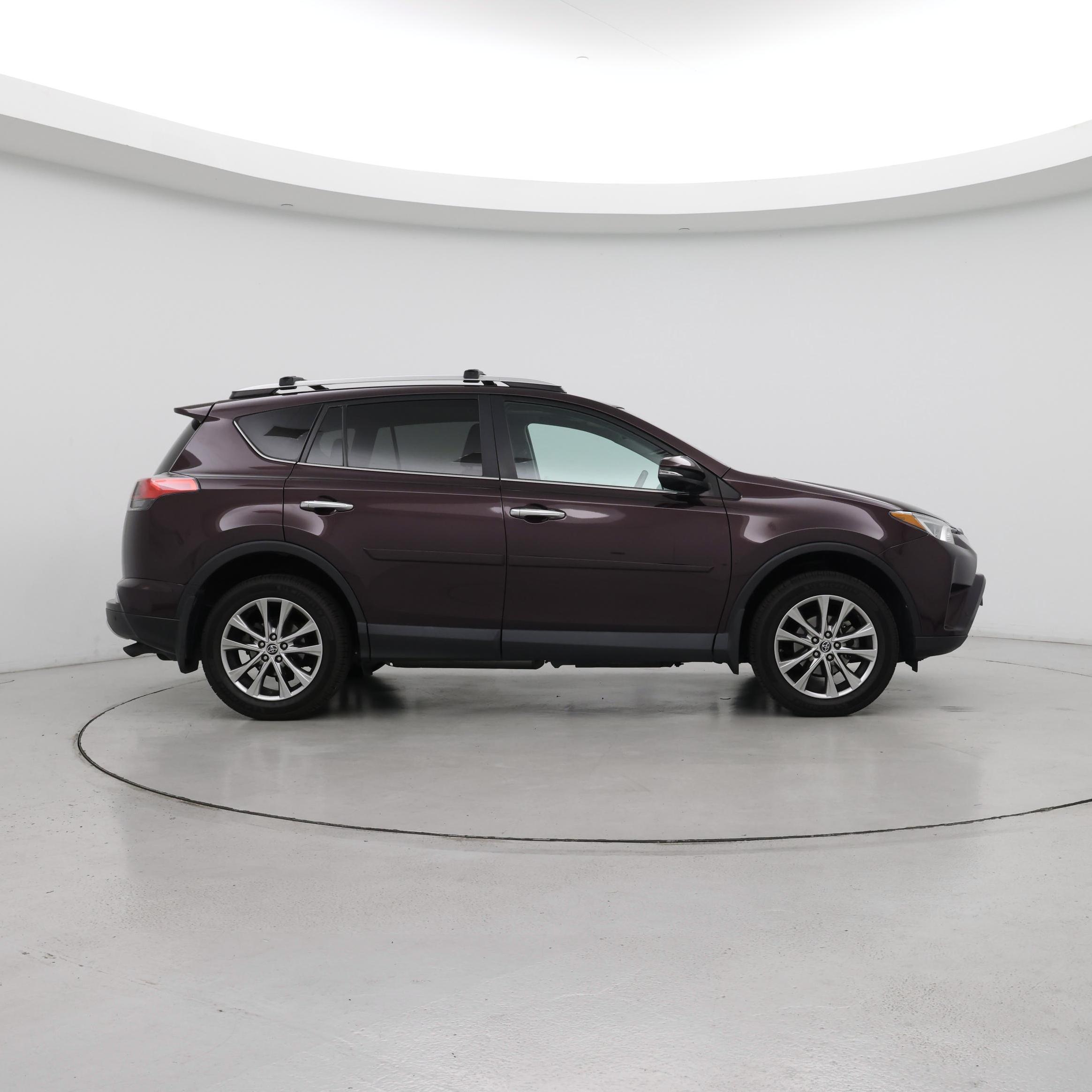 Thumbnail: 2016 Toyota RAV4 - 7