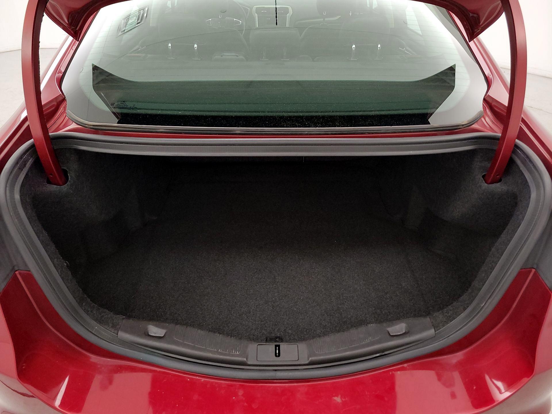 Thumbnail: 2014 Ford Fusion - 20