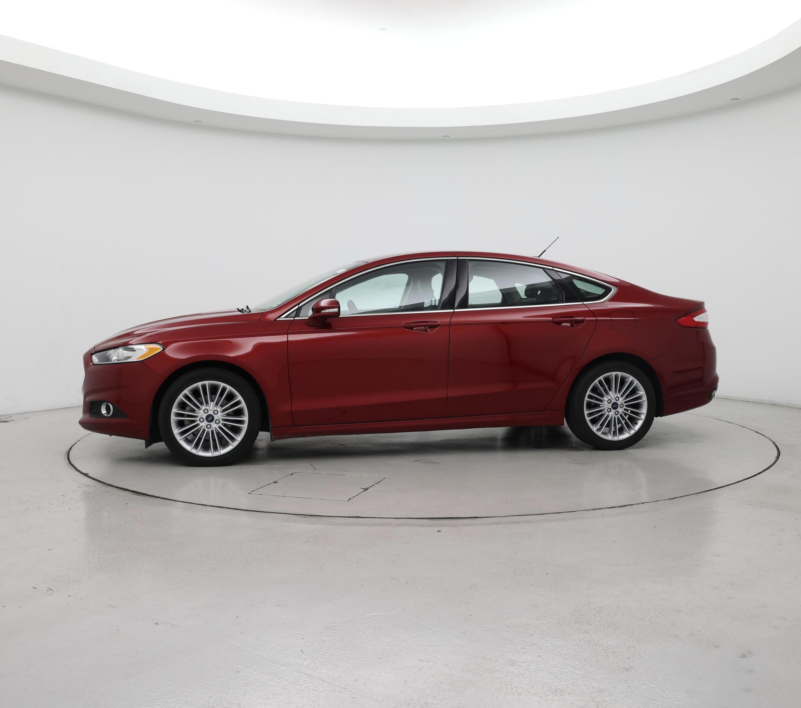 Thumbnail: 2014 Ford Fusion - 3