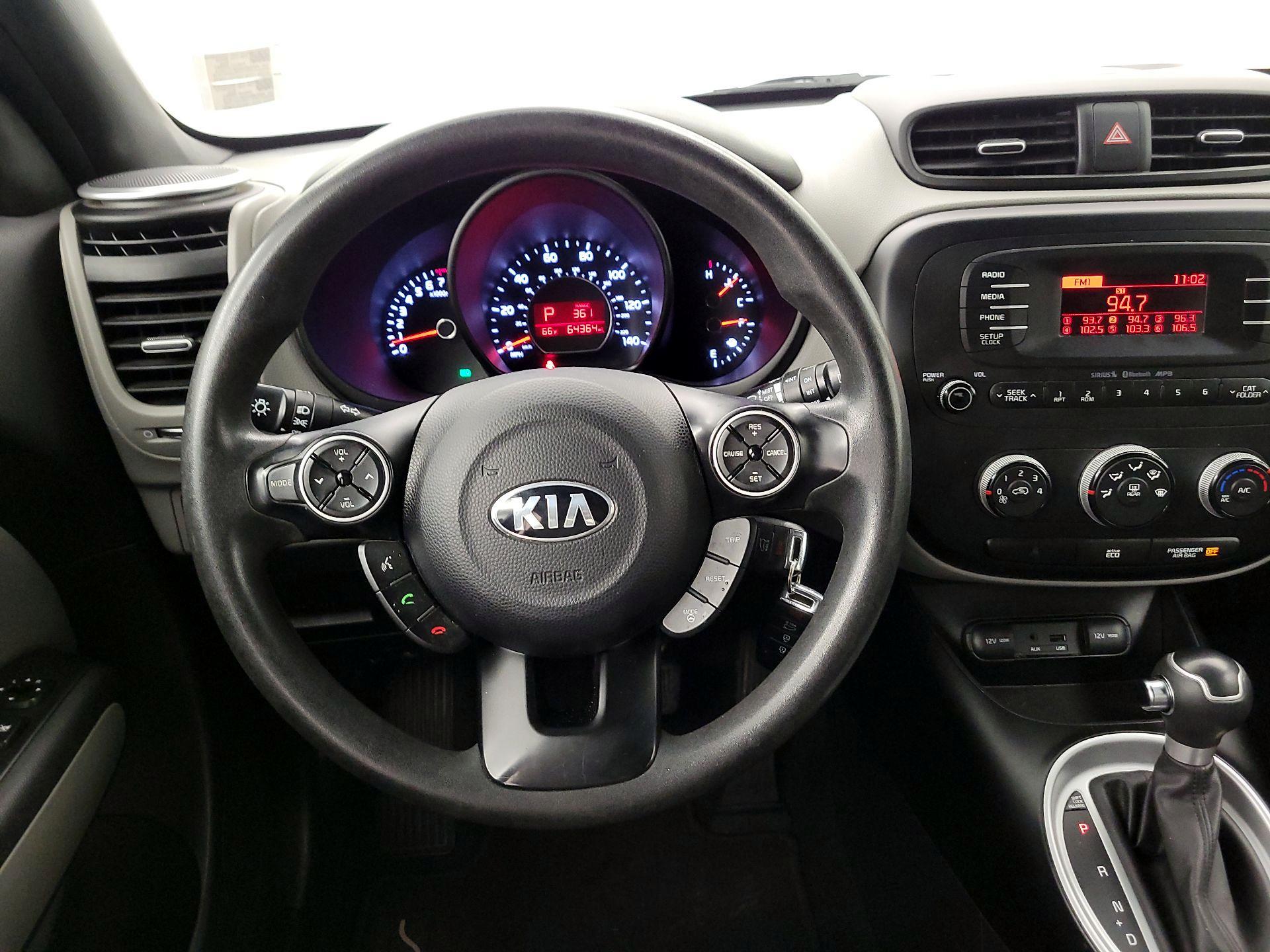 Thumbnail: 2015 Kia Soul - 10