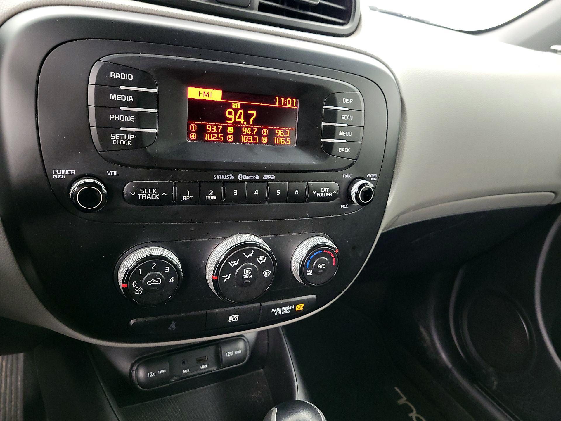 Thumbnail: 2015 Kia Soul - 14