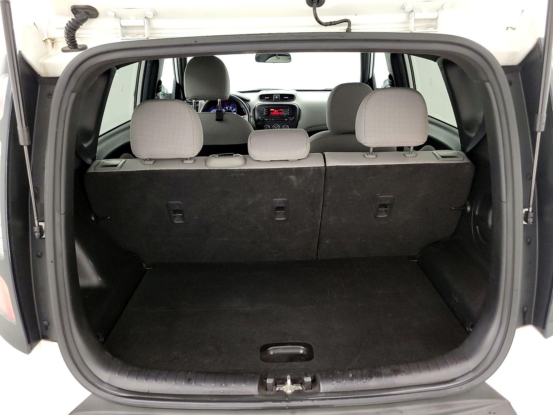 Thumbnail: 2015 Kia Soul - 19