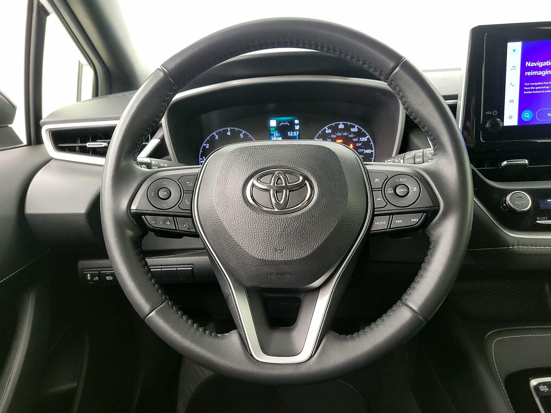 Thumbnail: 2023 Toyota Corolla - 10