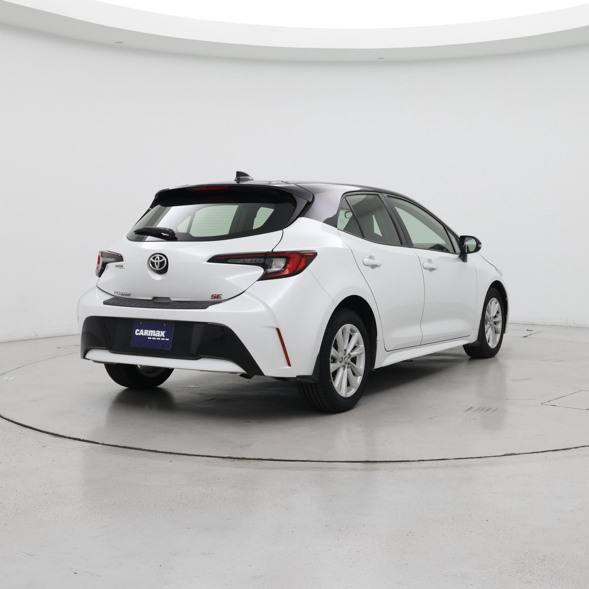 Thumbnail: 2023 Toyota Corolla - 8