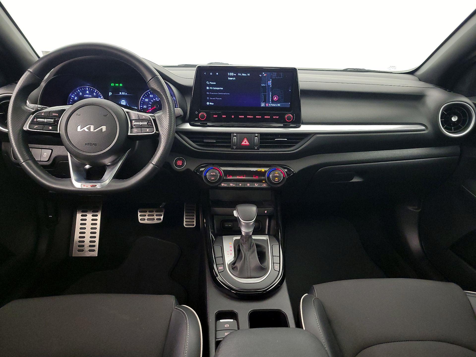 Thumbnail: 2022 Kia Forte - 9