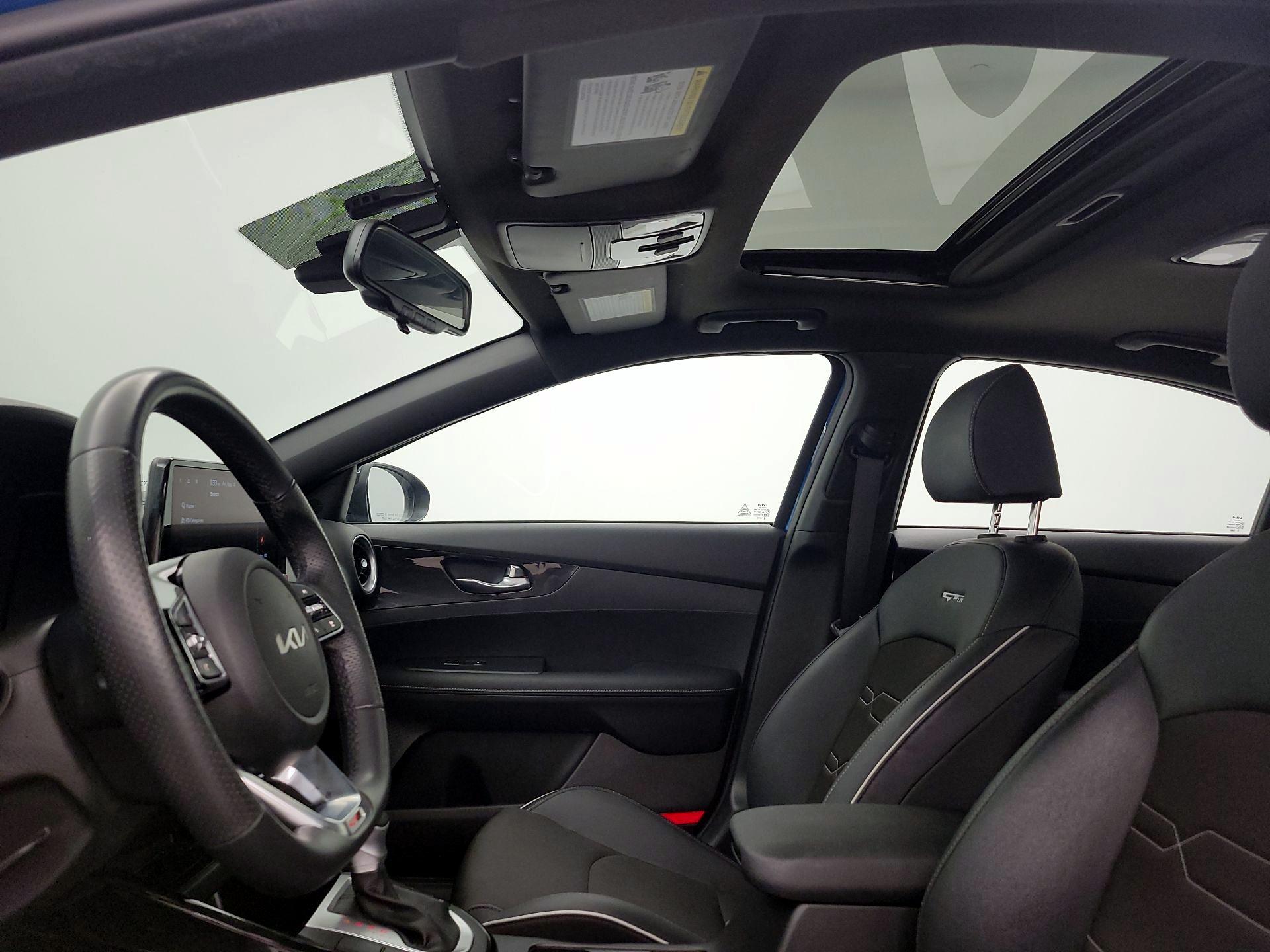 Thumbnail: 2022 Kia Forte - 20