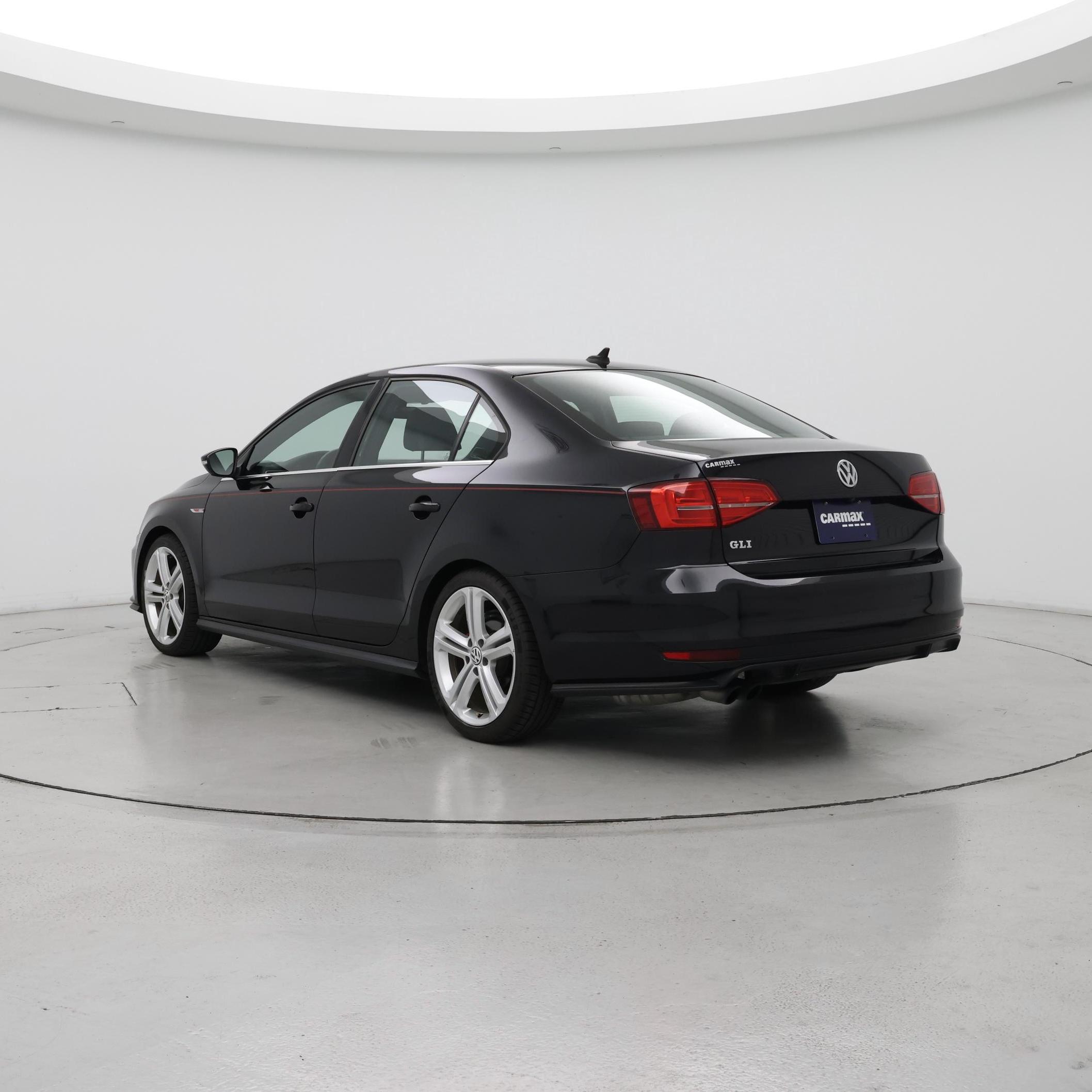 Thumbnail: 2017 Volkswagen Jetta - 2