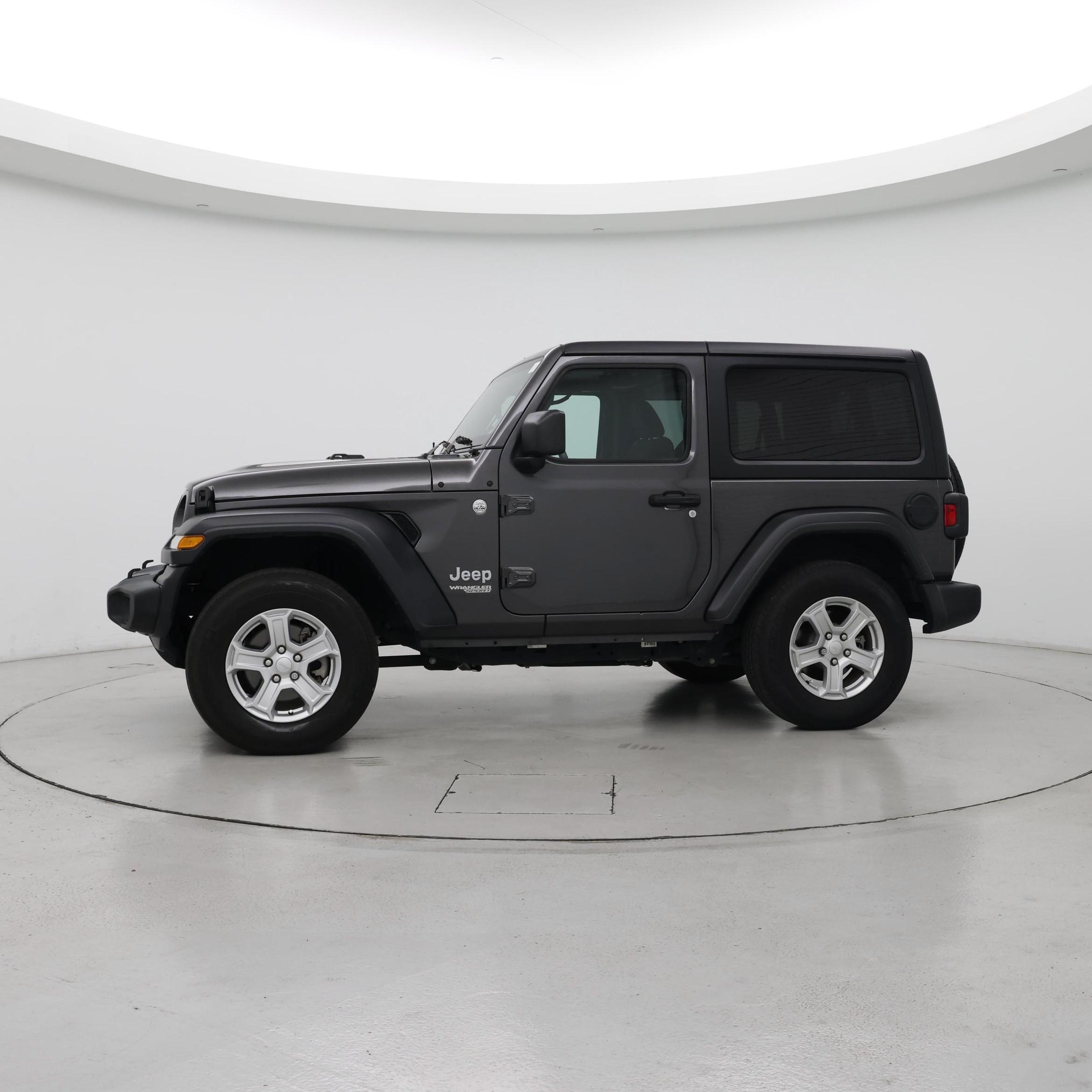 Thumbnail: 2020 Jeep Wrangler - 3