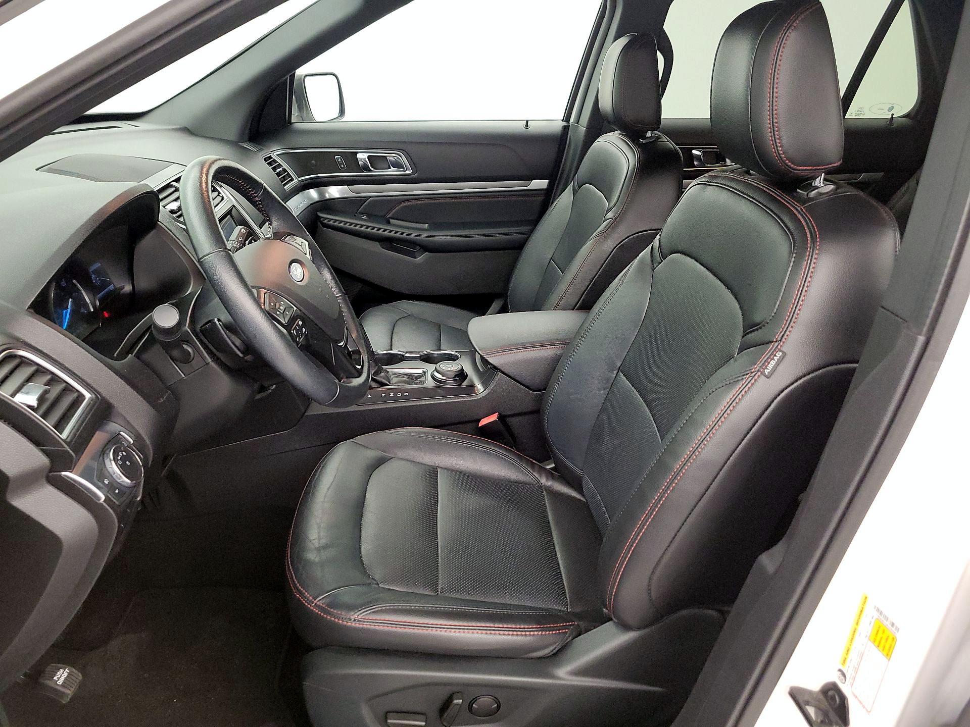 Thumbnail: 2019 Ford Explorer - 11