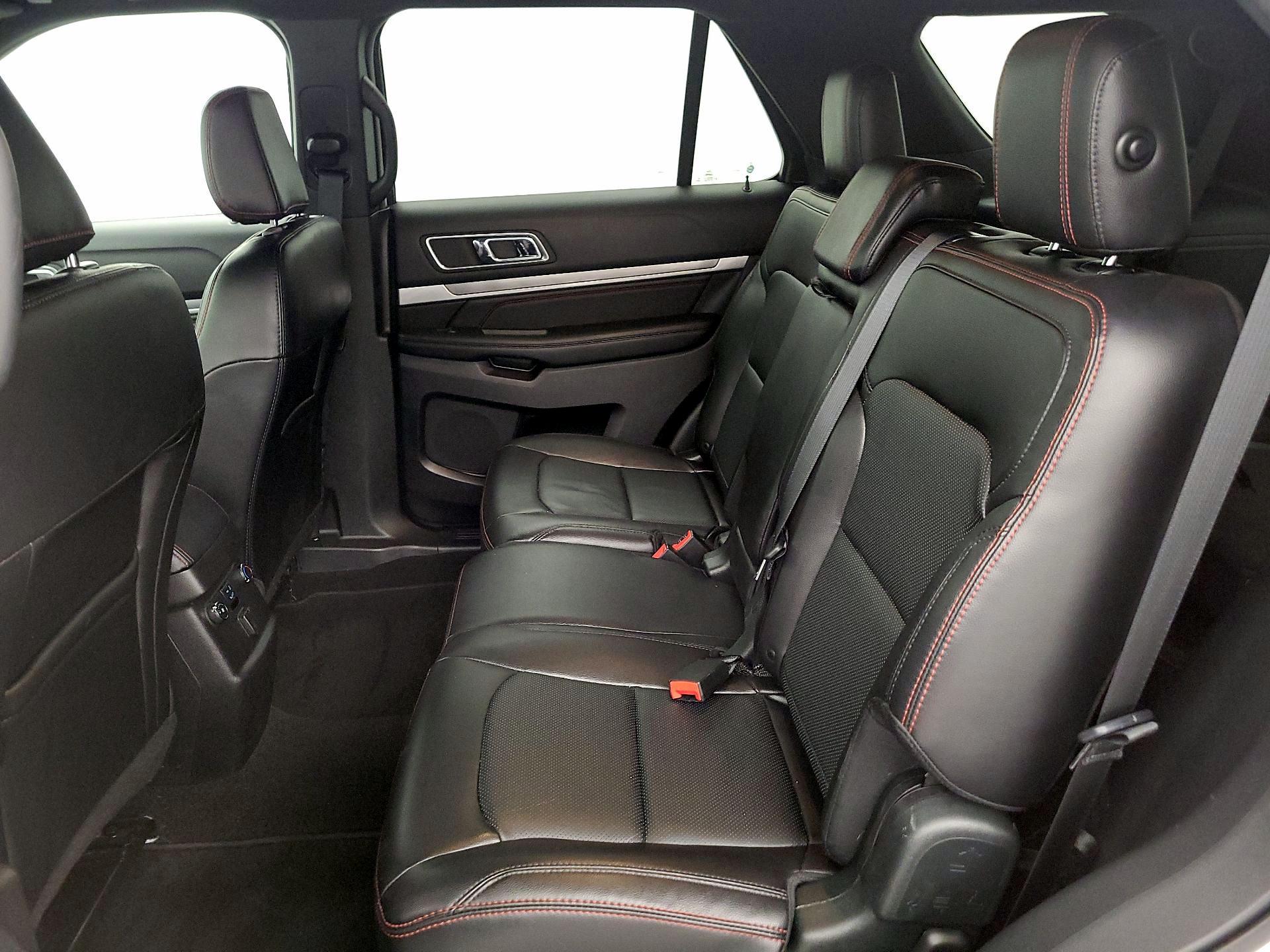 Thumbnail: 2019 Ford Explorer - 20