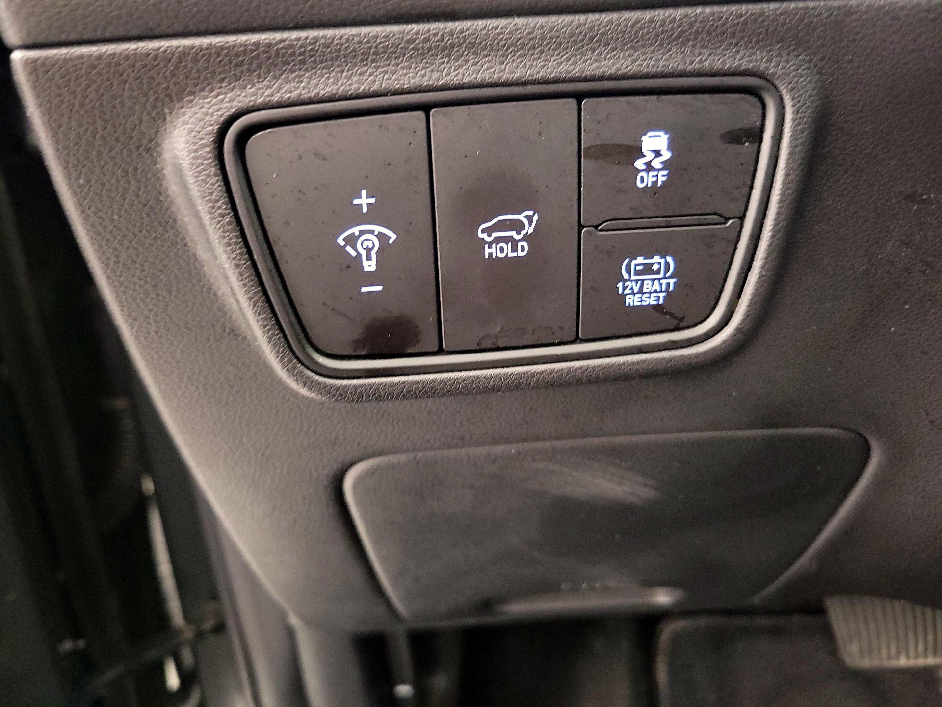 Thumbnail: 2022 Hyundai Tucson - 13