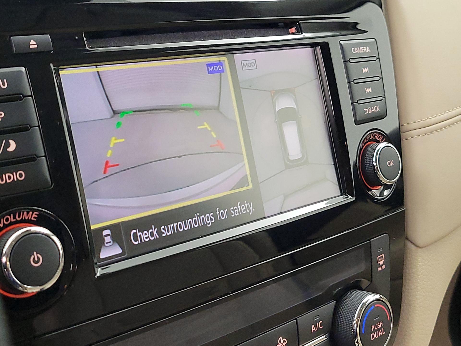 Thumbnail: 2020 Nissan Rogue - 15