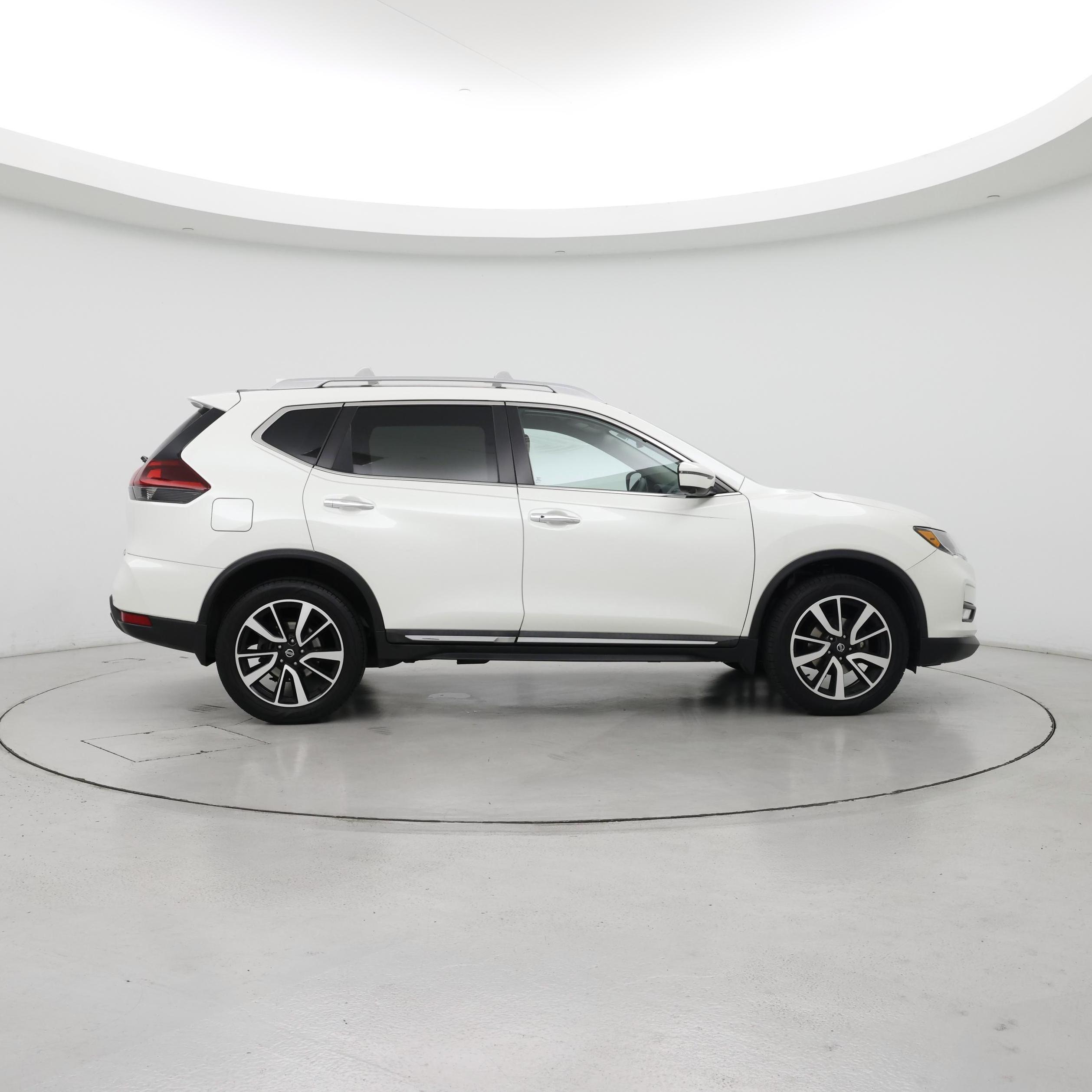 Thumbnail: 2020 Nissan Rogue - 7