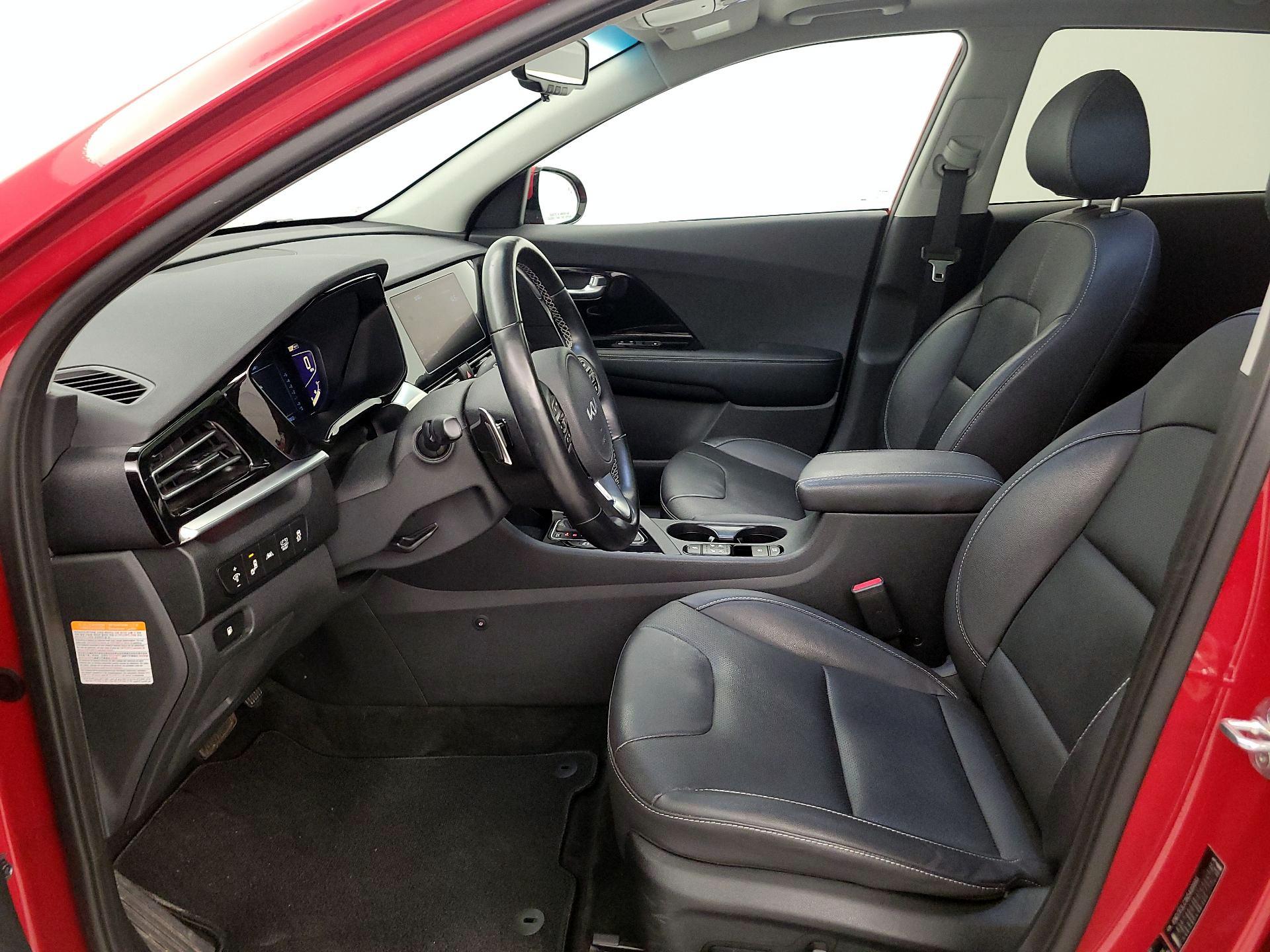 Thumbnail: 2022 Kia Niro - 11