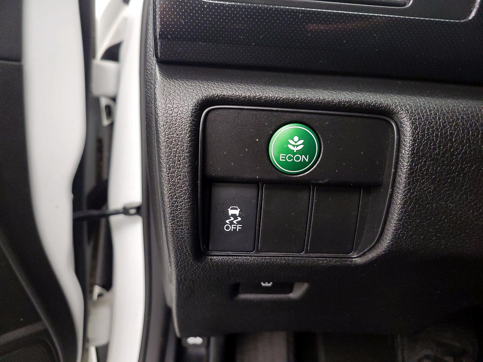 Thumbnail: 2015 Honda Accord - 13