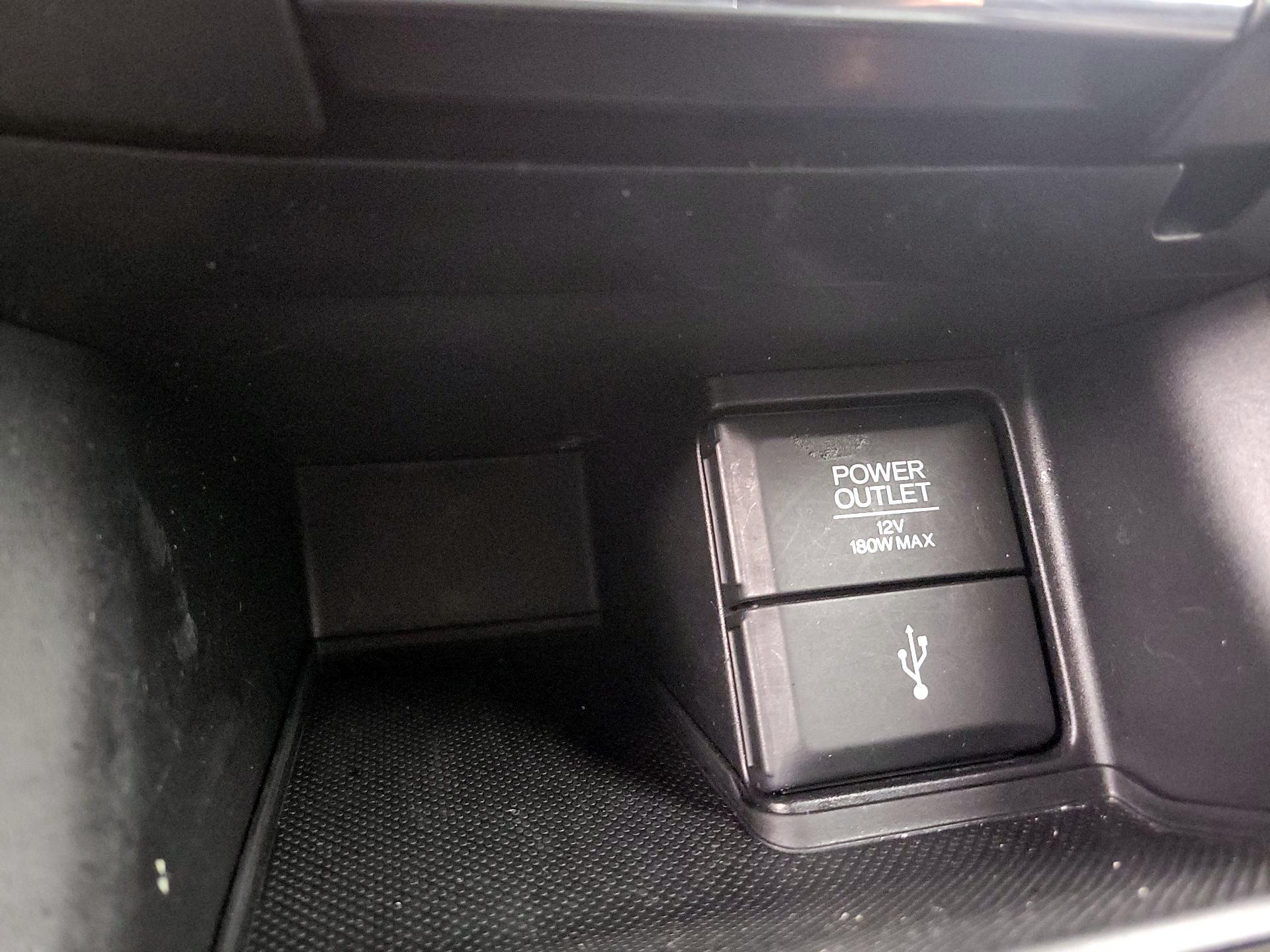 Thumbnail: 2015 Honda Accord - 18