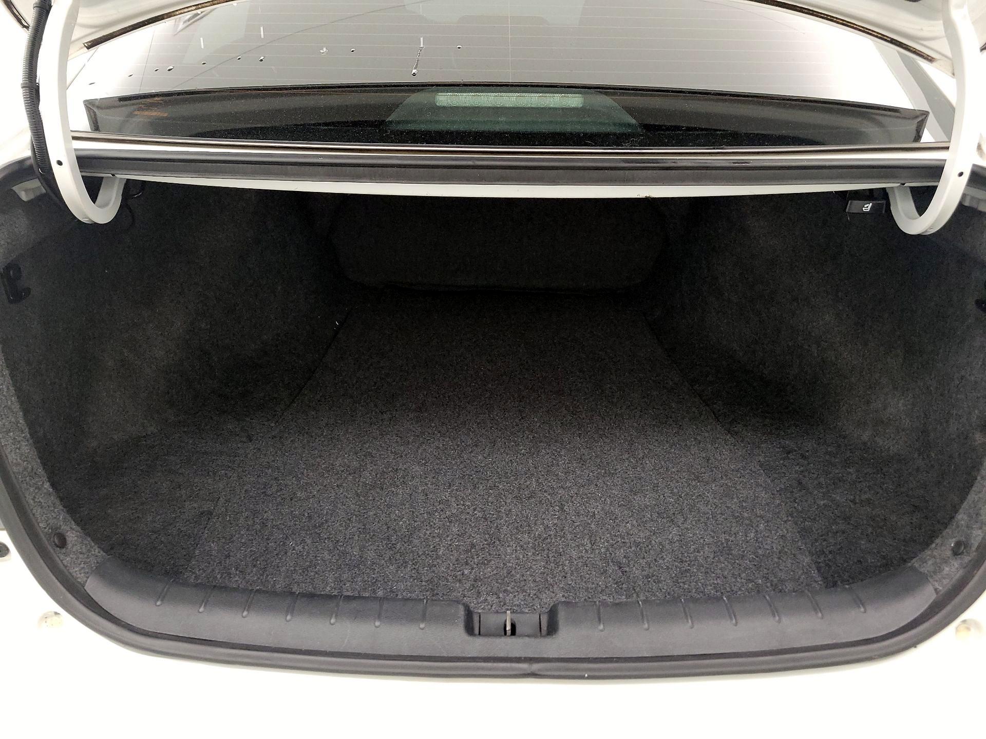 Thumbnail: 2015 Honda Accord - 20