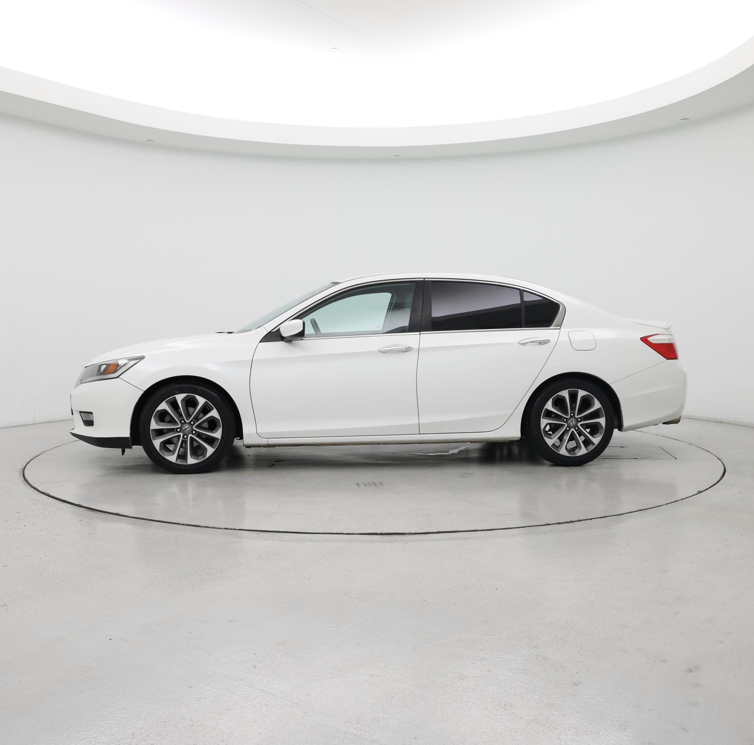 Thumbnail: 2015 Honda Accord - 3